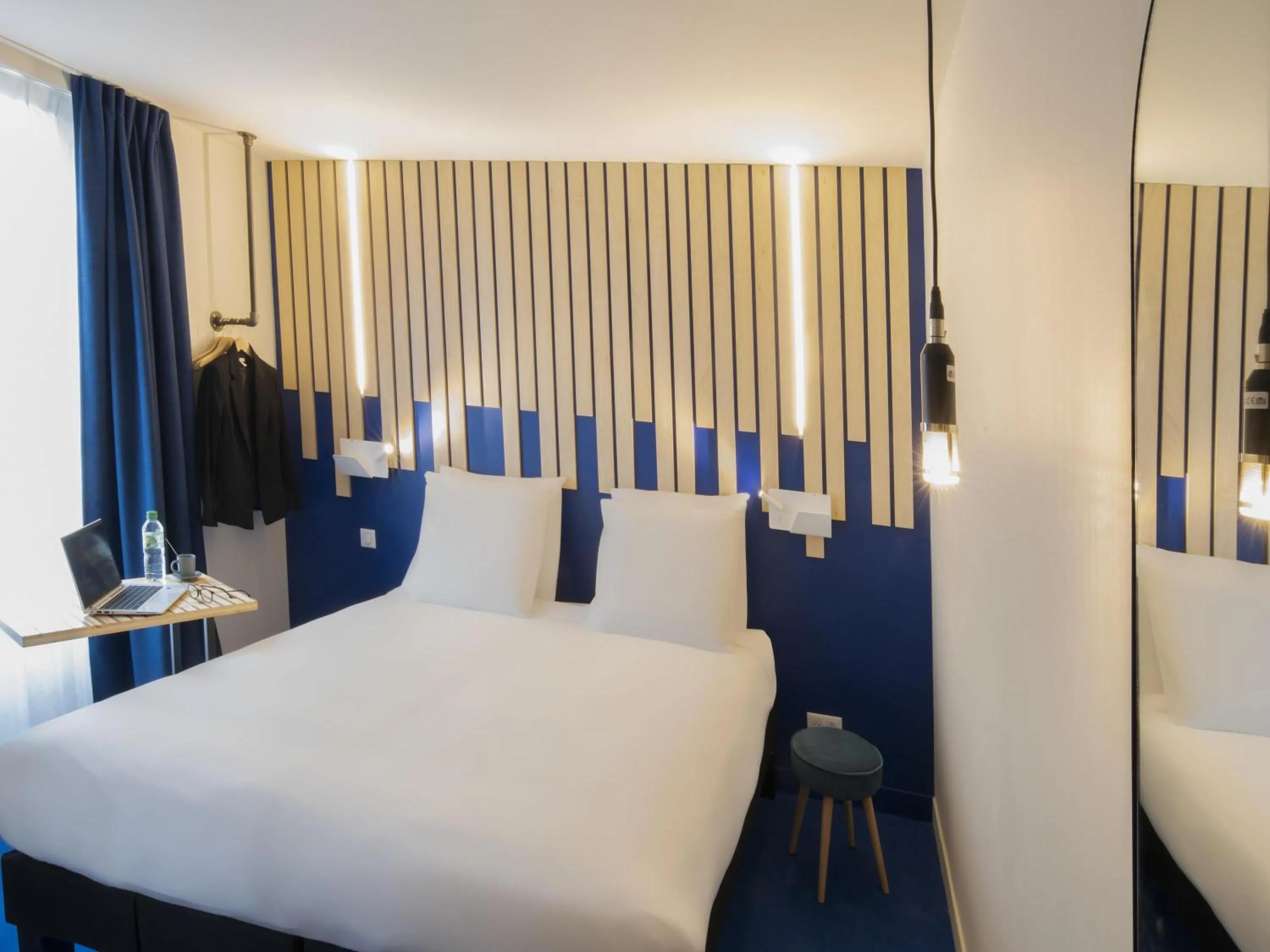 Bedroom, Bed in ibis Styles Paris Opera Lafayette