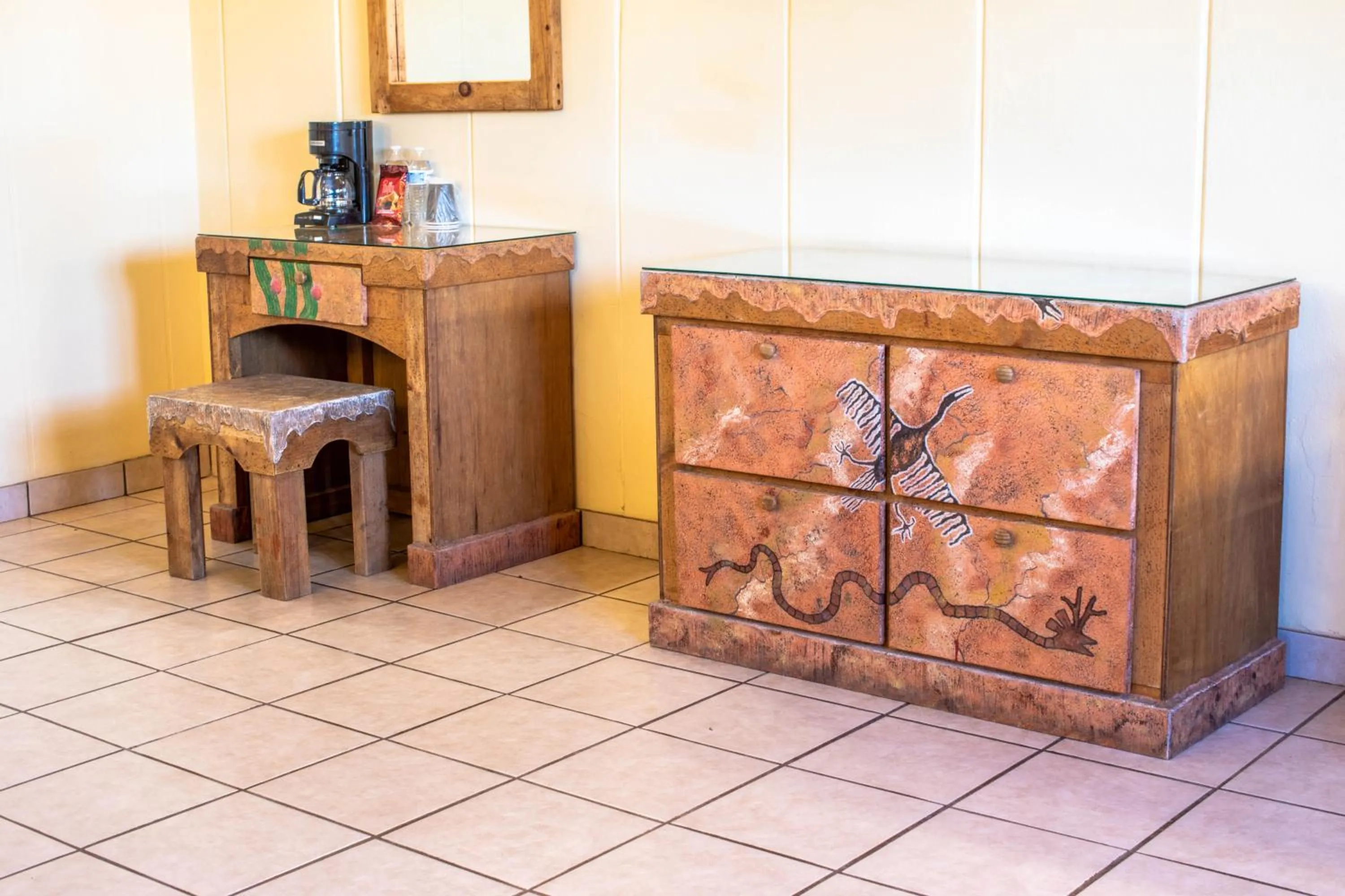 Coffee/tea facilities in Hotel Oasis