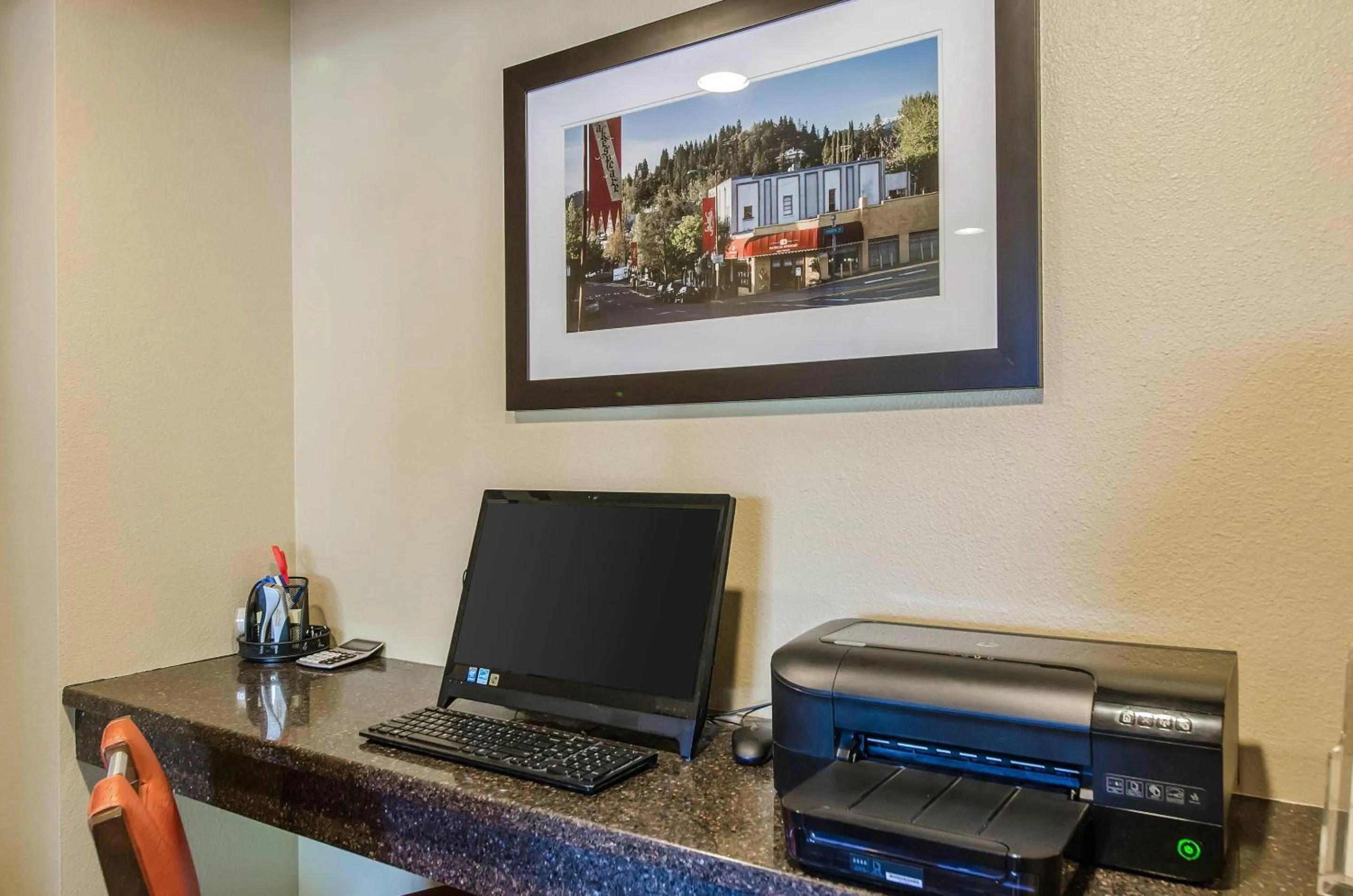Business facilities in Comfort Inn & Suites Ashland