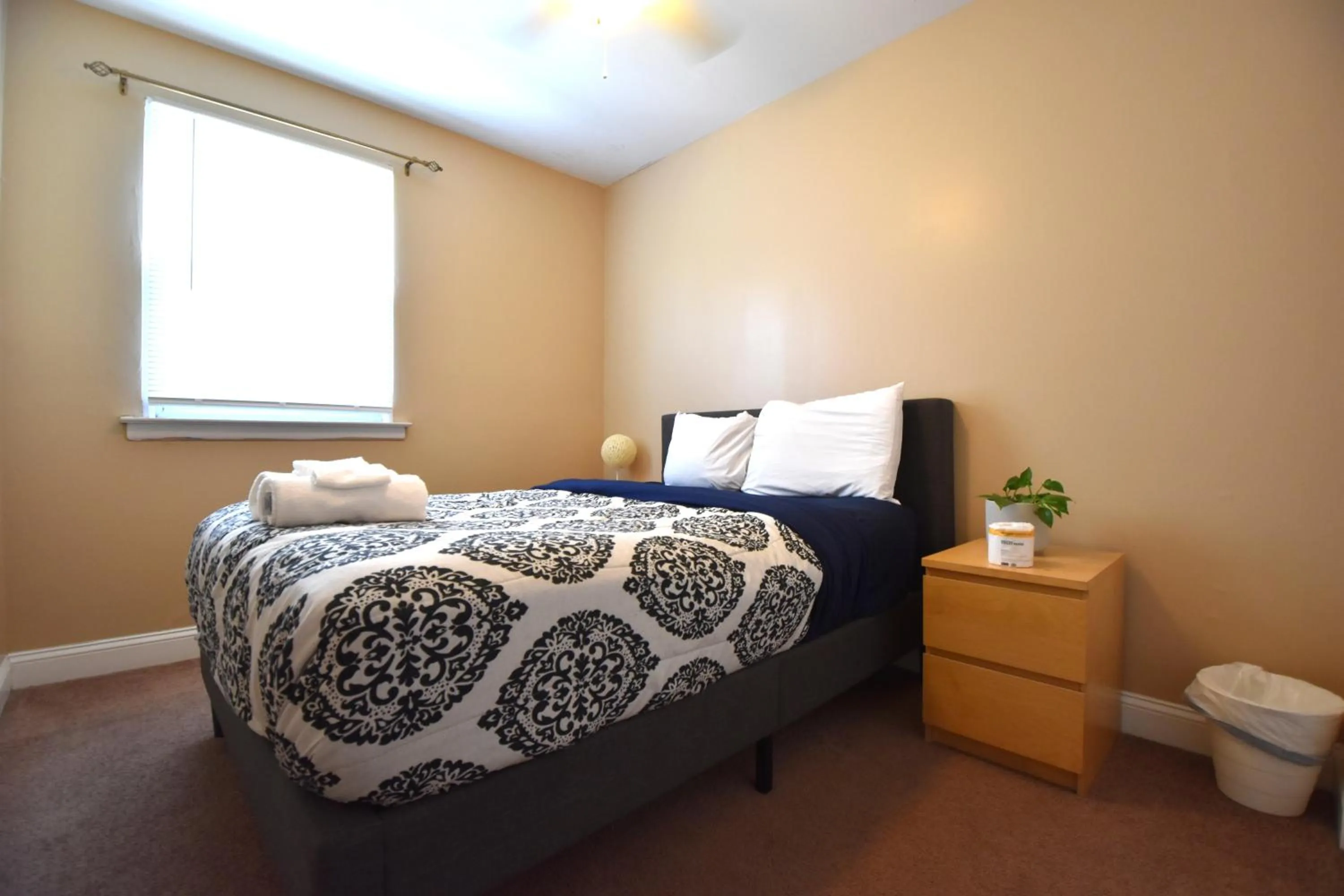 Bedroom, Bed in Tuscany 2900 - Classic Italian Style 3BR w Parking near Airport