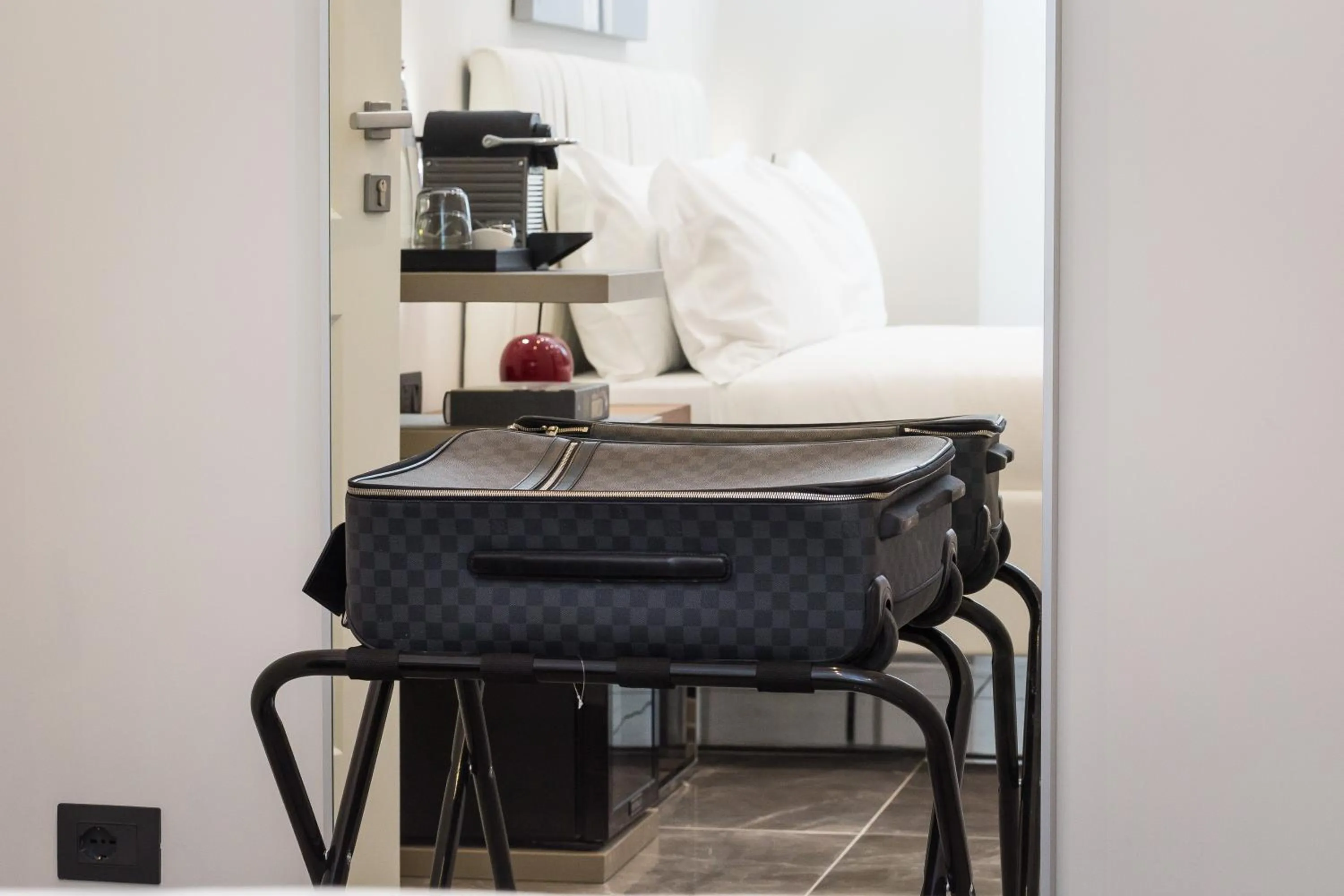 Decorative detail in Clementi Portrait