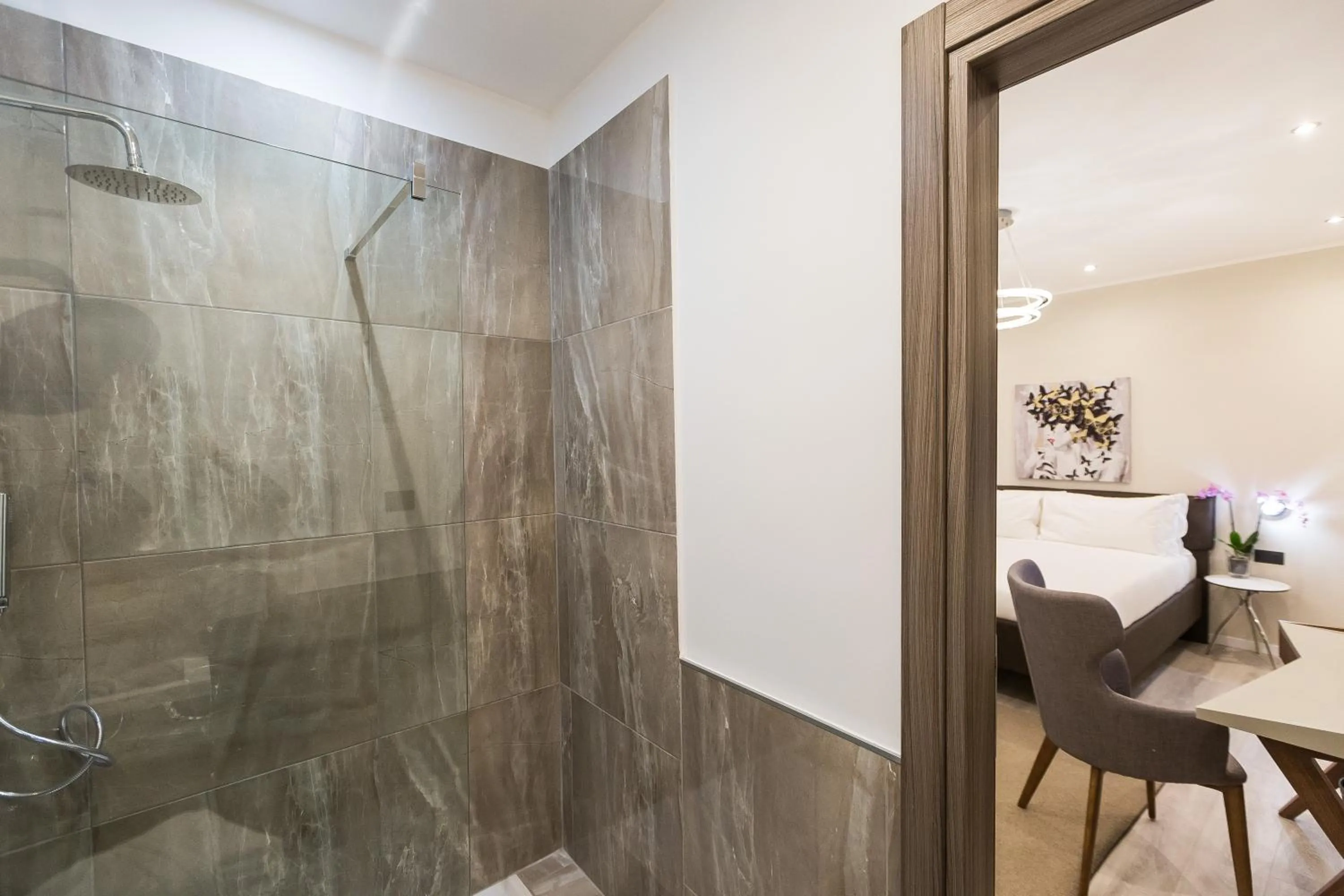 Bathroom in Clementi Portrait