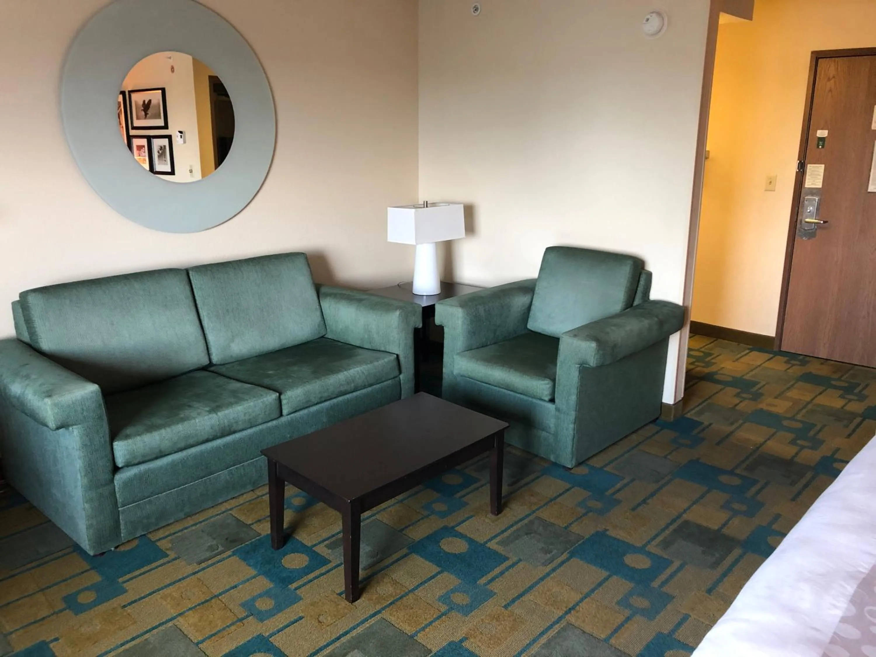 Living room in La Quinta by Wyndham Plattsburgh