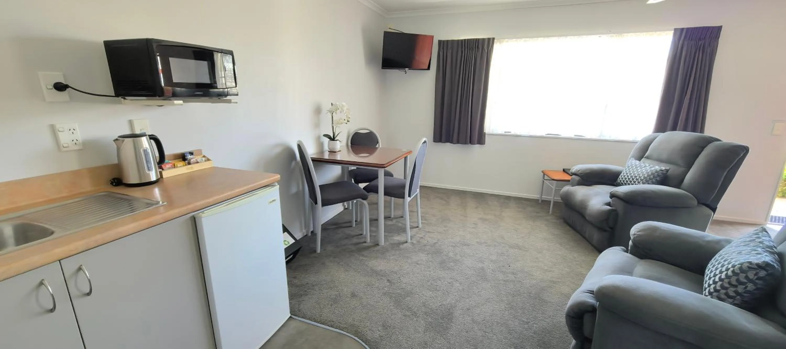 BK's Magnolia Motor Lodge