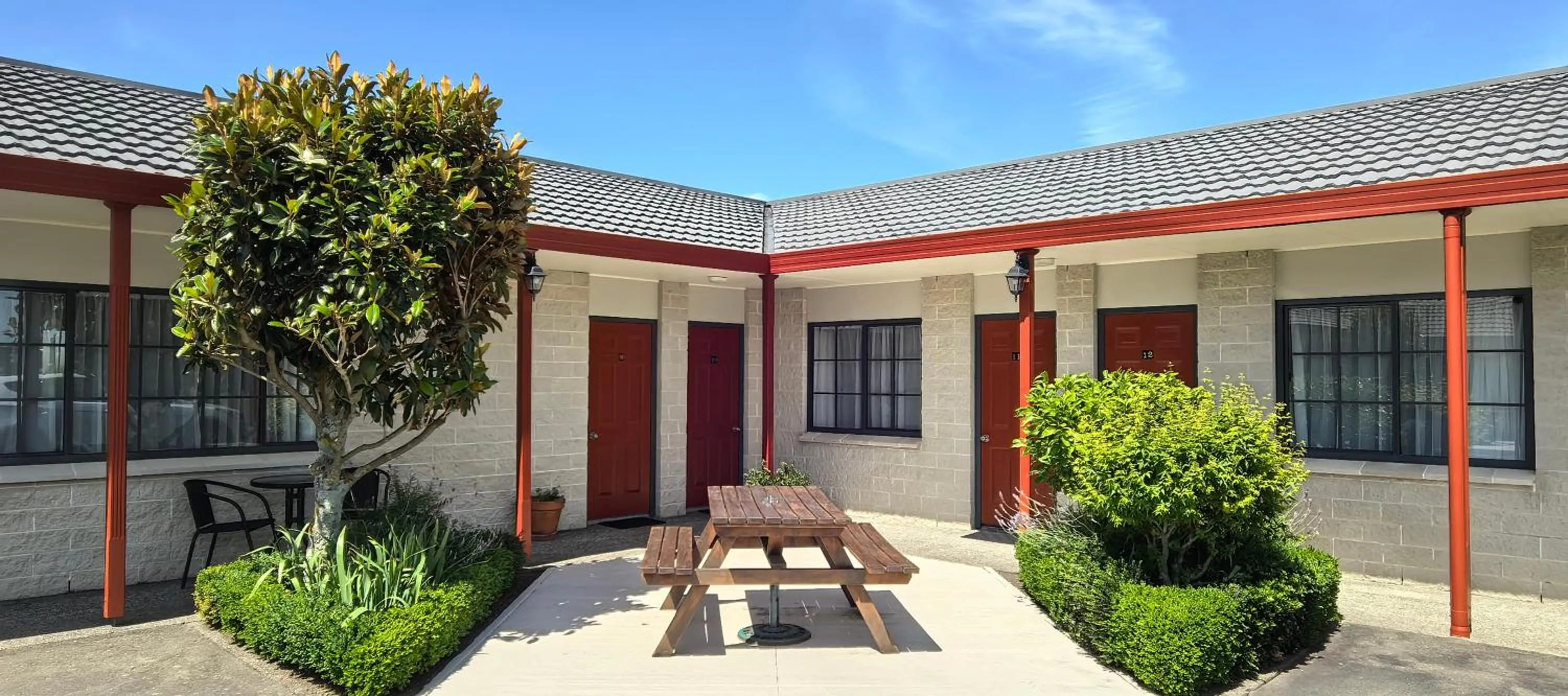 Property building in BK's Magnolia Motor Lodge
