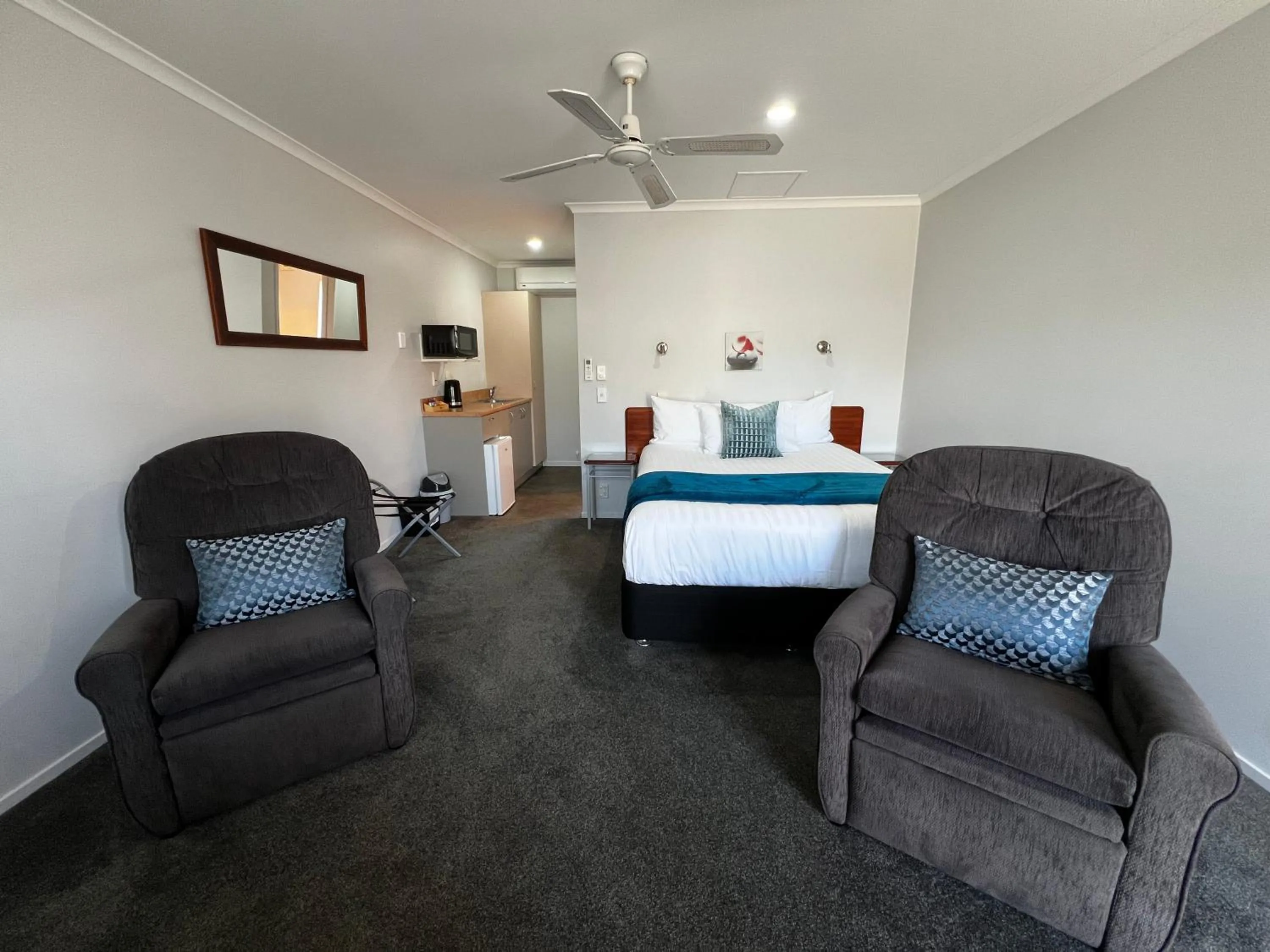 Bed in BK's Magnolia Motor Lodge