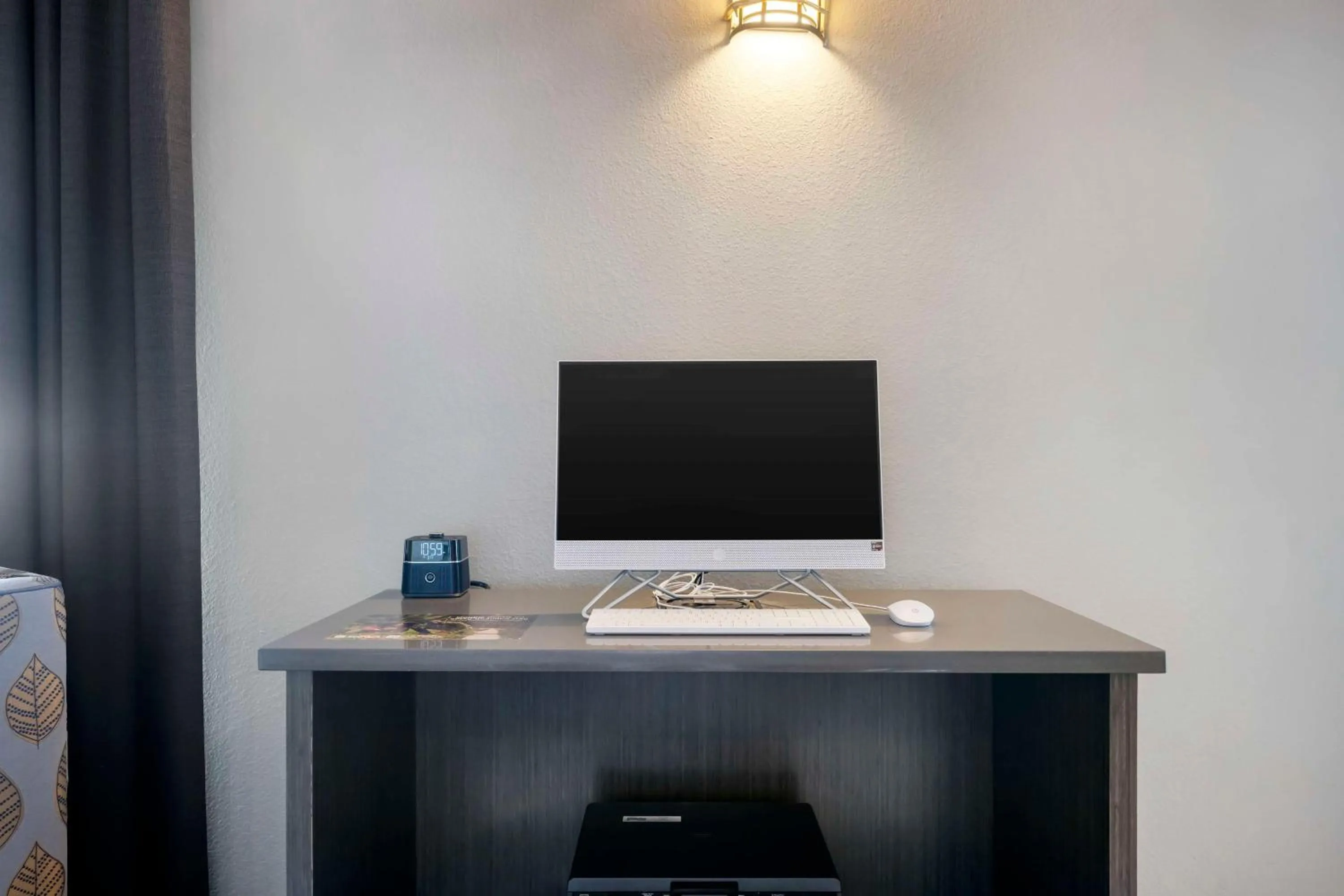 Business facilities in Best Western Plus Kalispell/Glacier Park West Hotel & Suites