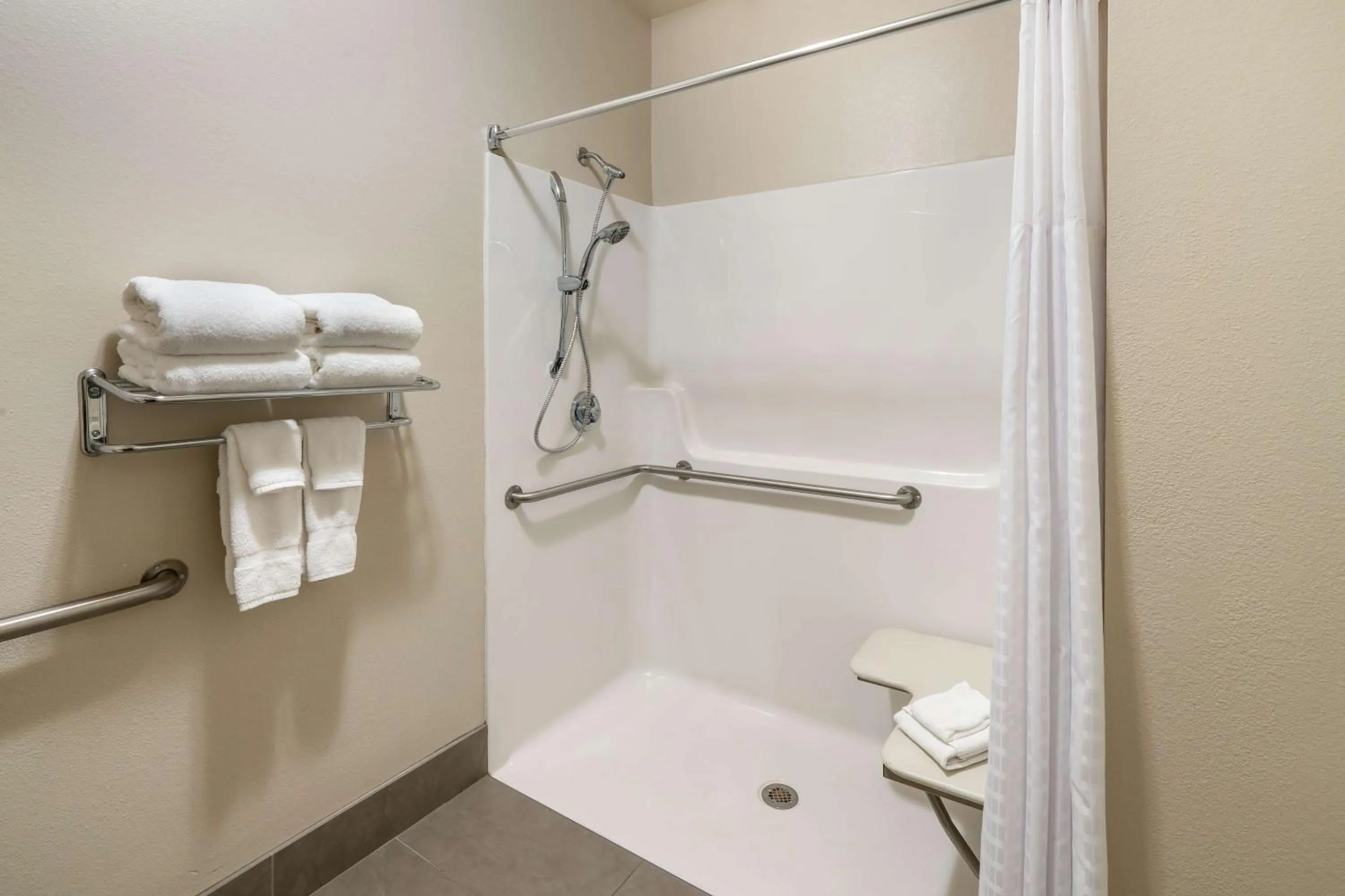 Bathroom in Best Western Plus Kalispell/Glacier Park West Hotel & Suites