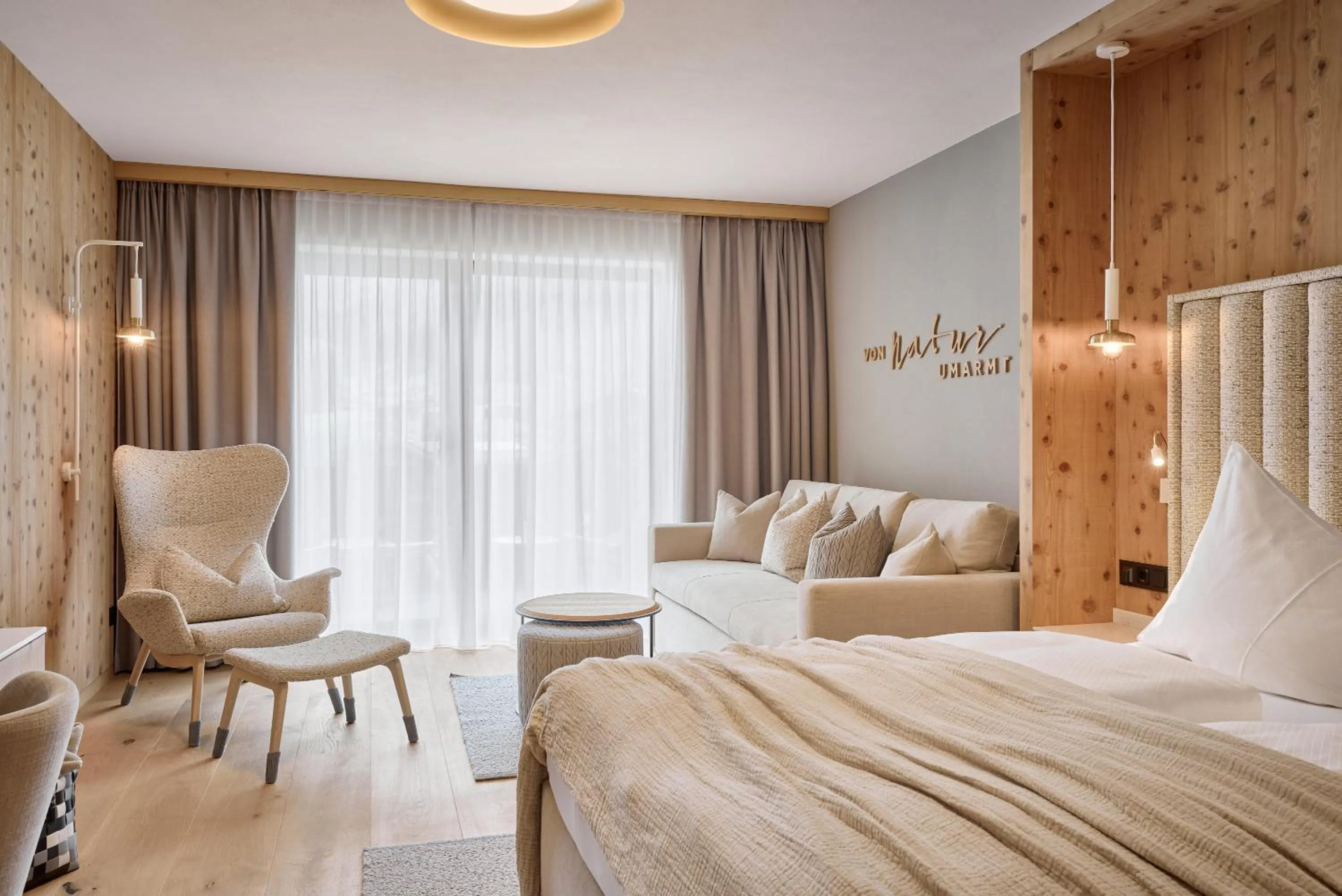 Photo of the whole room, Bed in Forster's Naturresort