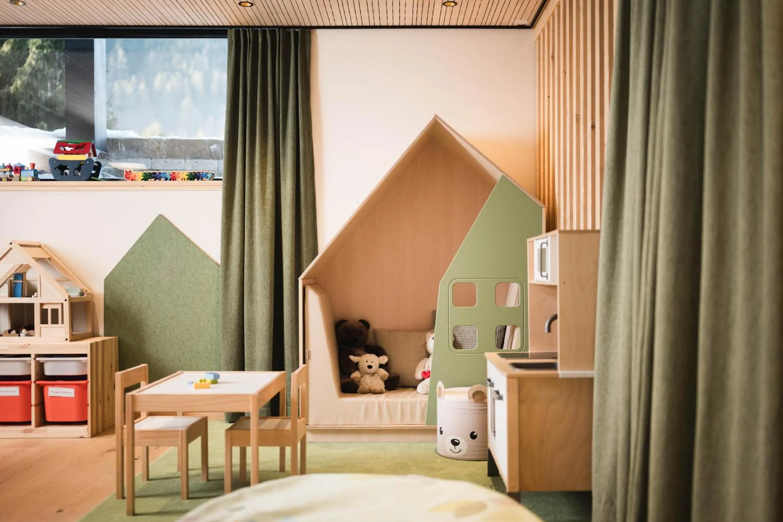 Game Room in Forster's Naturresort