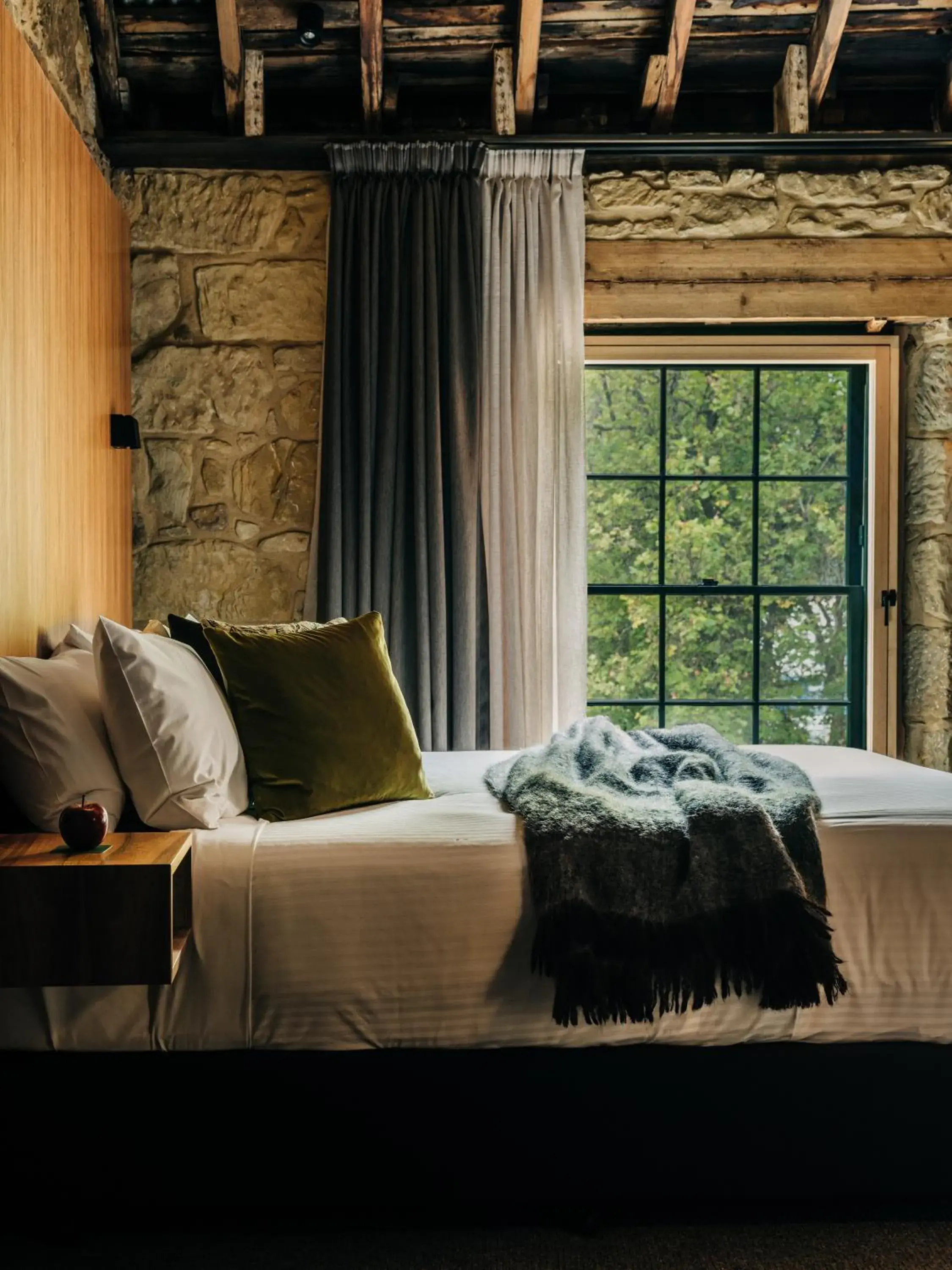 Deluxe King Room - Grove in Moss Hotel Deluxe King Room - Grove in Moss Hotel