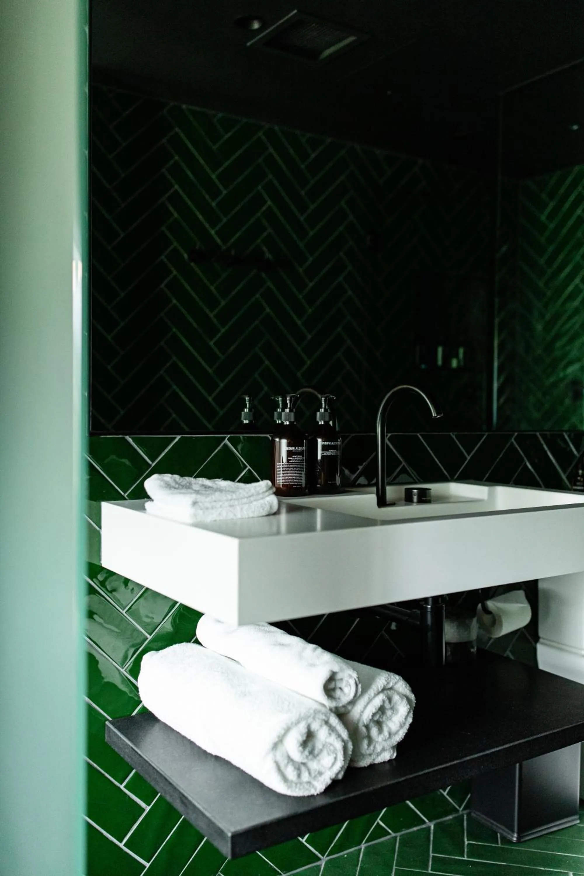 Bathroom in Moss Hotel