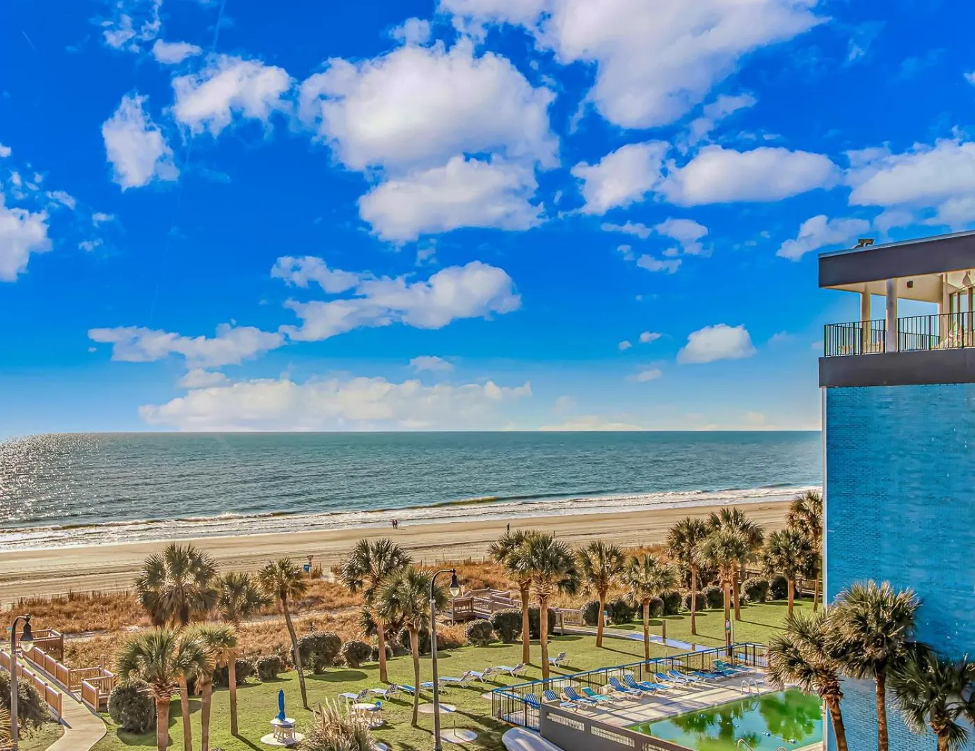 Natural landscape in Boardwalk 439 & 440