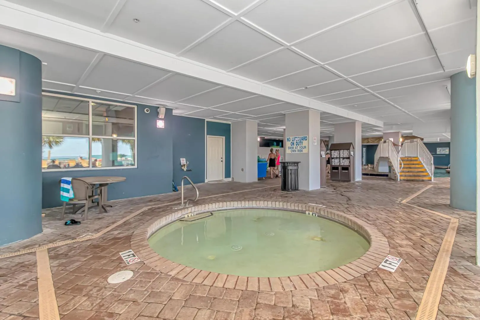 Hot Tub in Paradise 1408