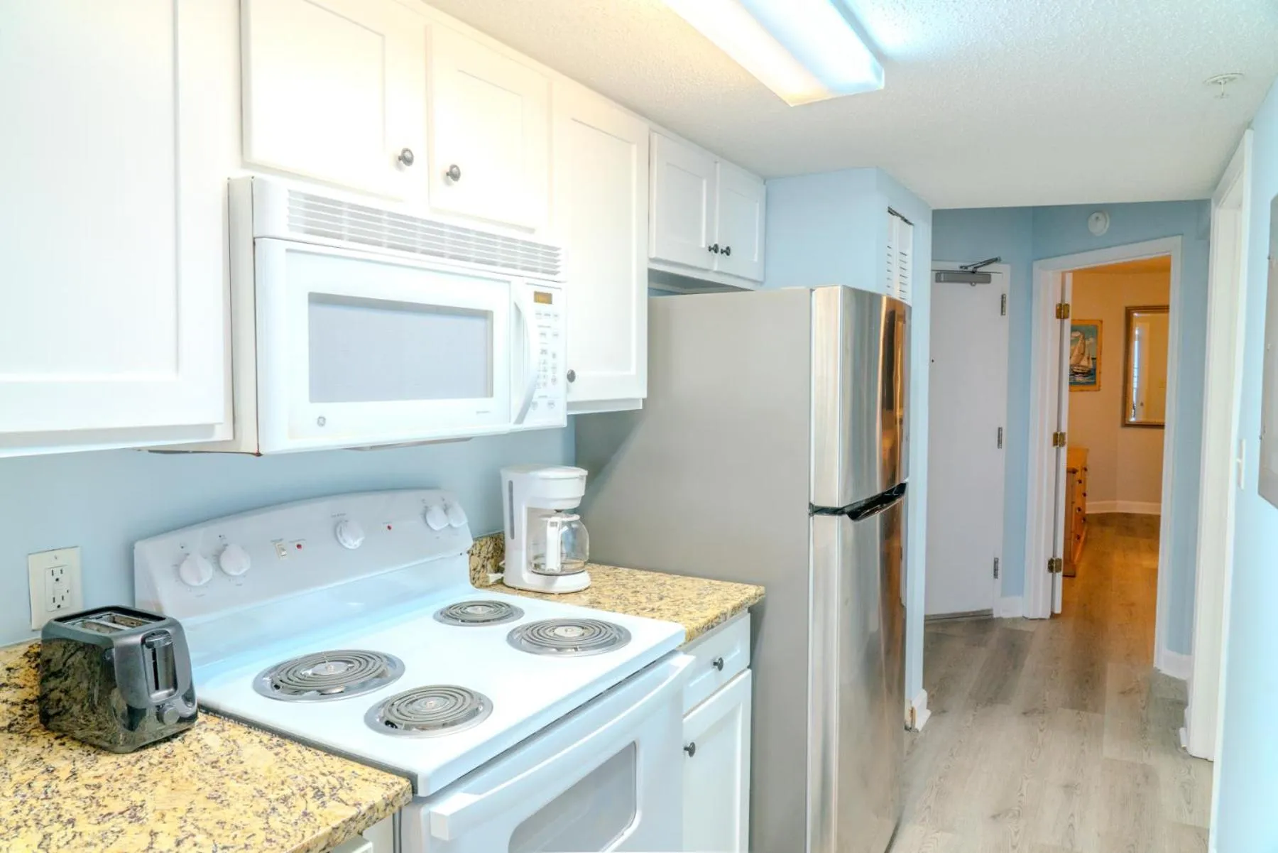 Kitchen or kitchenette in Paradise 1408