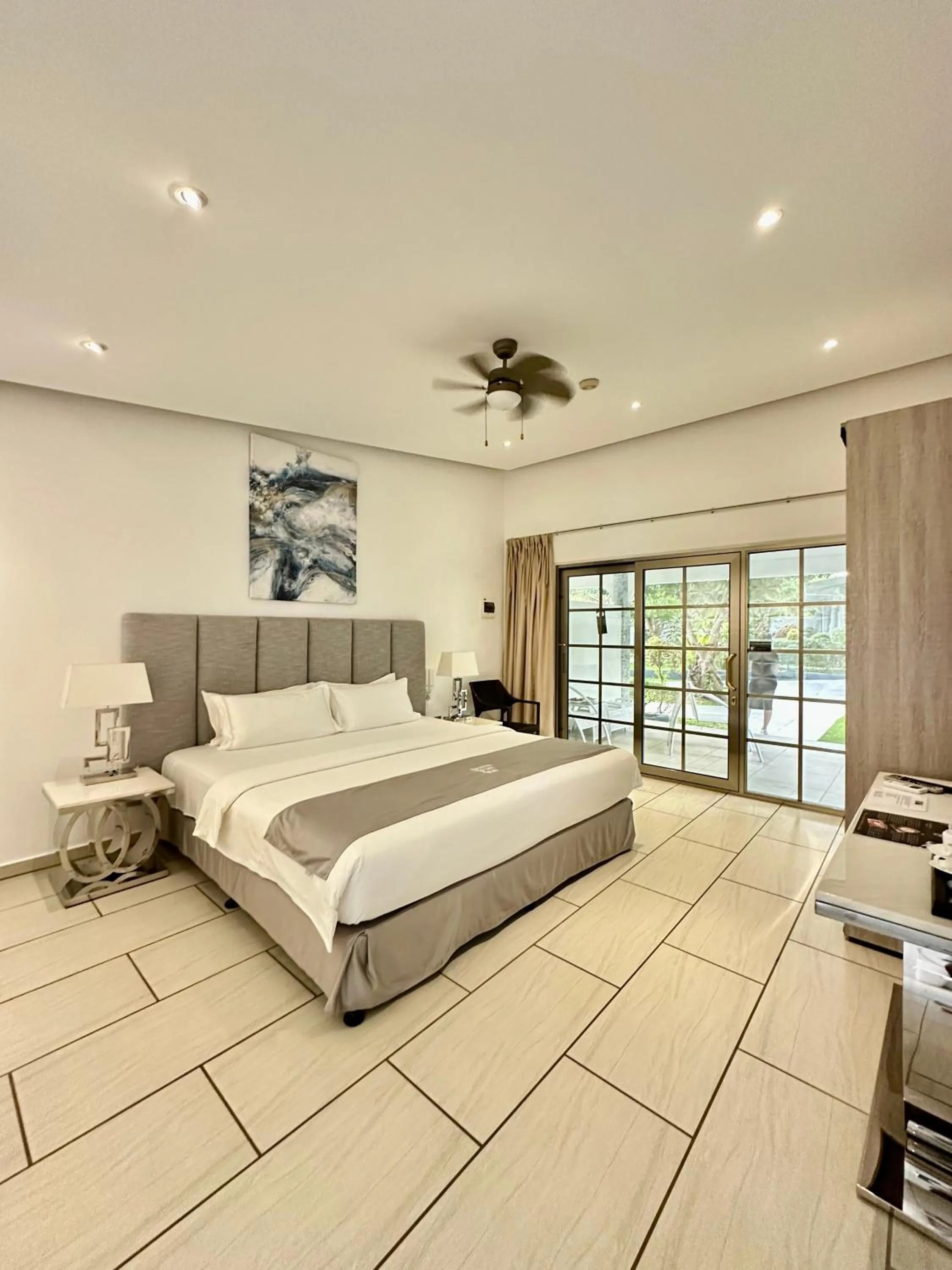 Bed in Marina Point Bay Resort