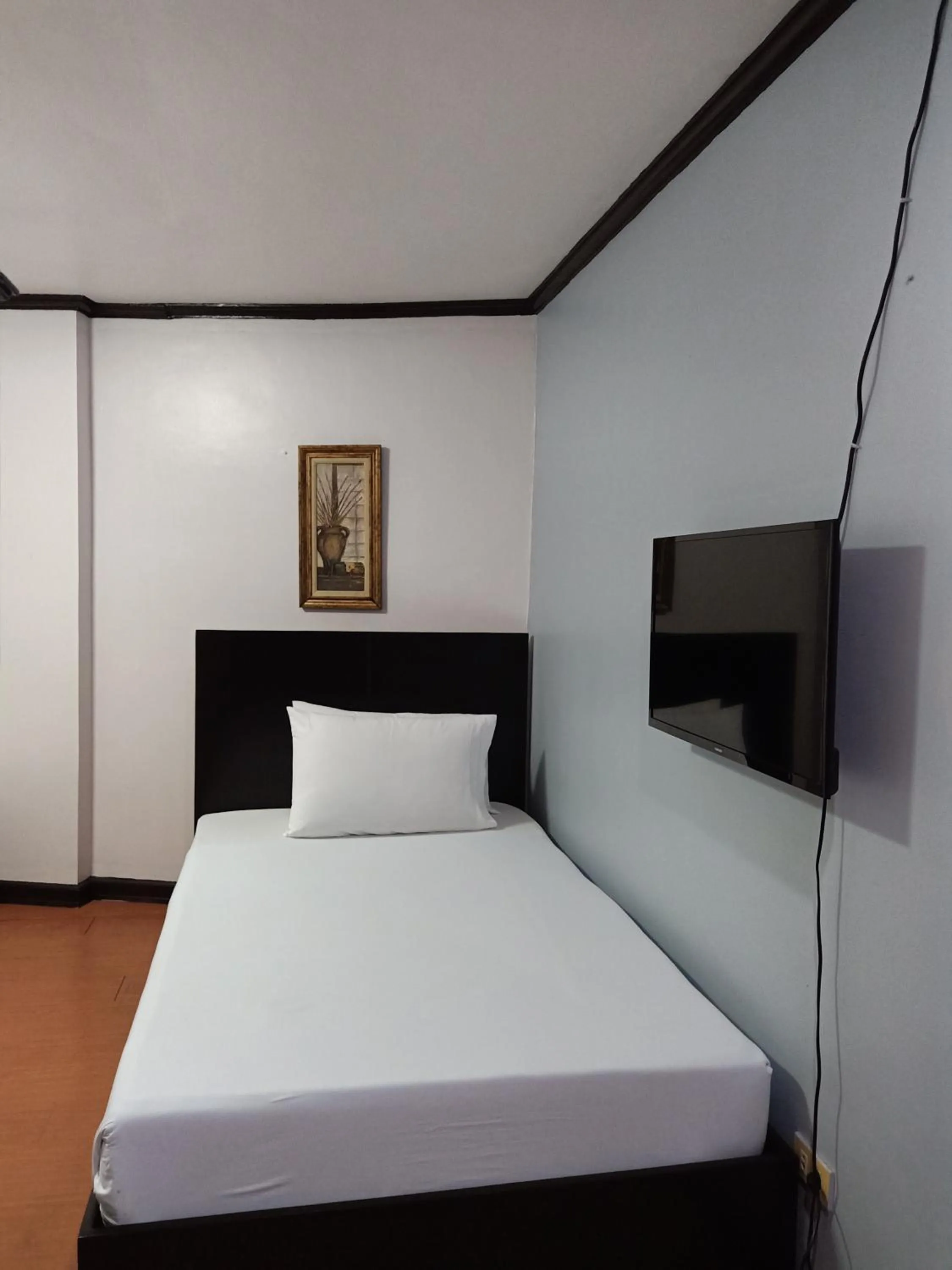 Bed in The Gabriella Bed and Breakfast