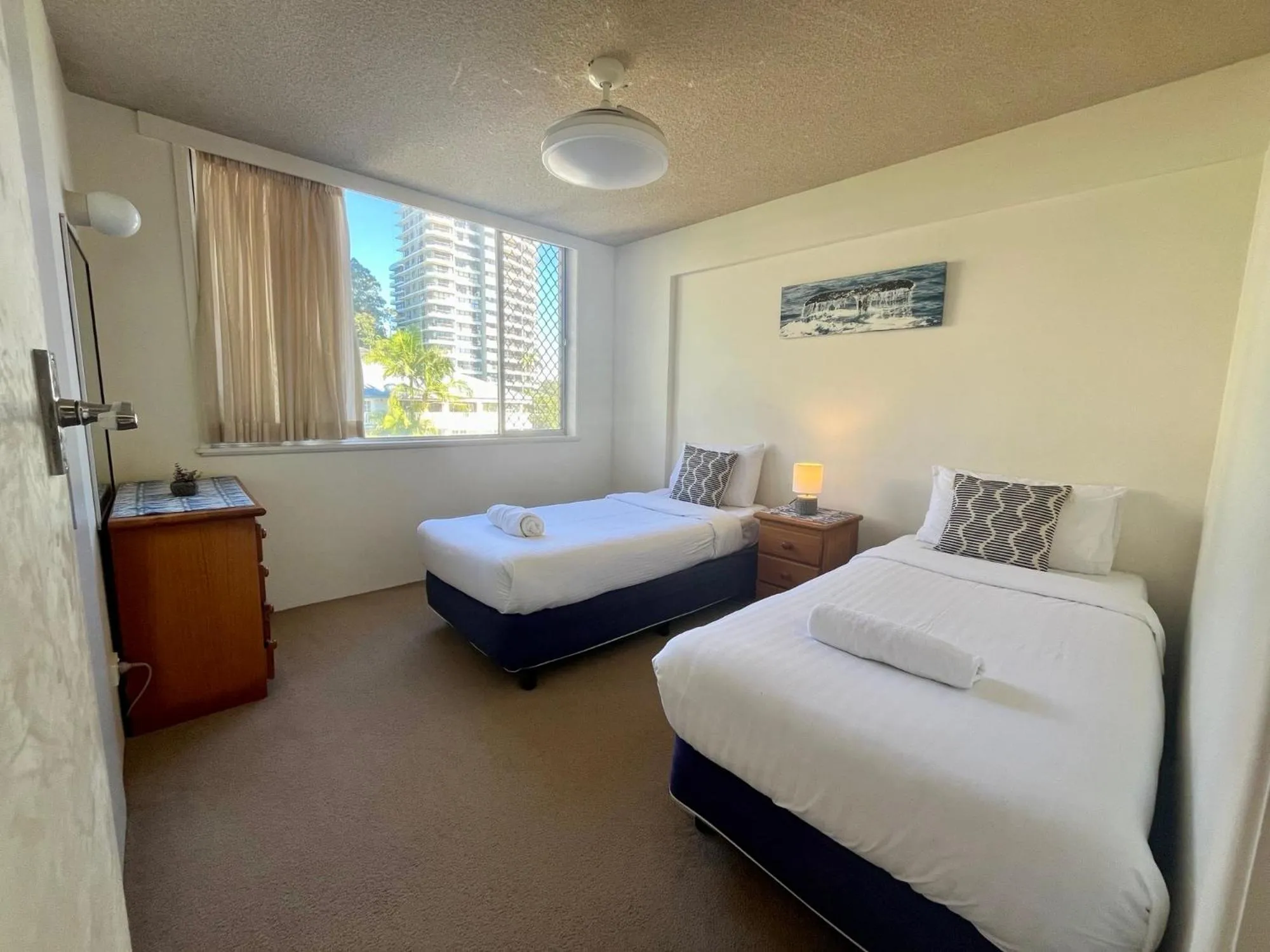 Bed in Park Towers-Goodwin Towers Holiday Units