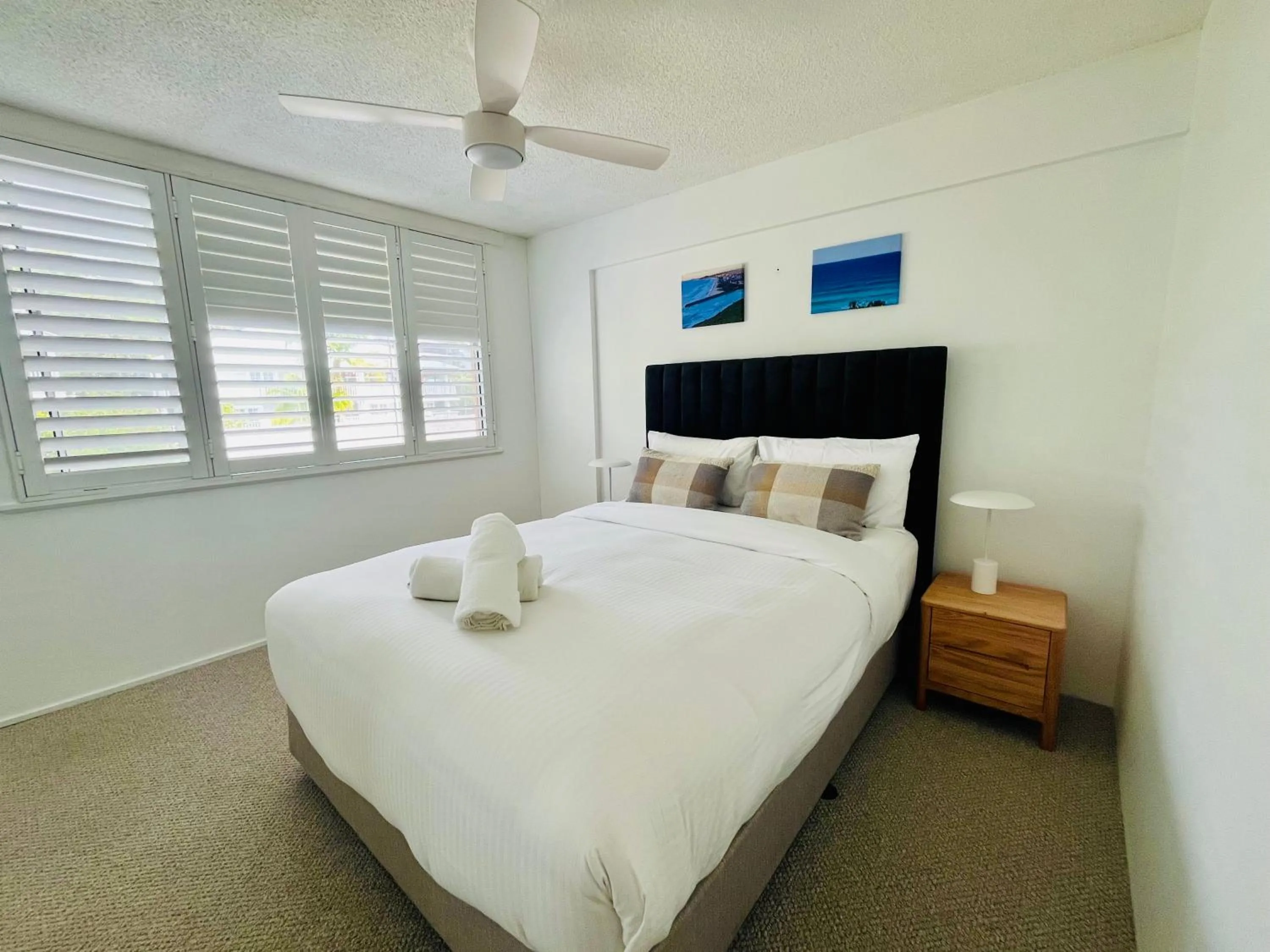 Bed in Park Towers-Goodwin Towers Holiday Units