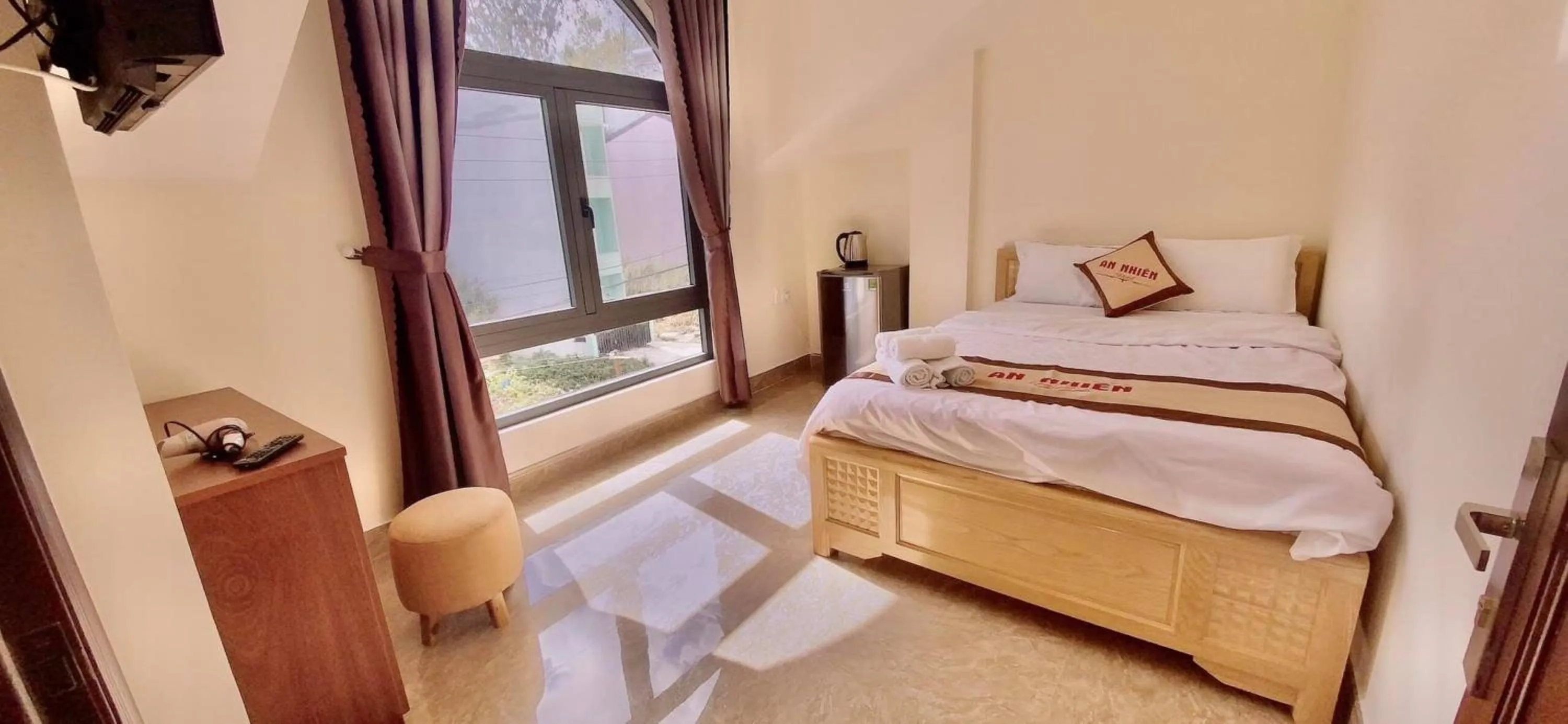 Photo of the whole room, Bed in An Nhien Hotel