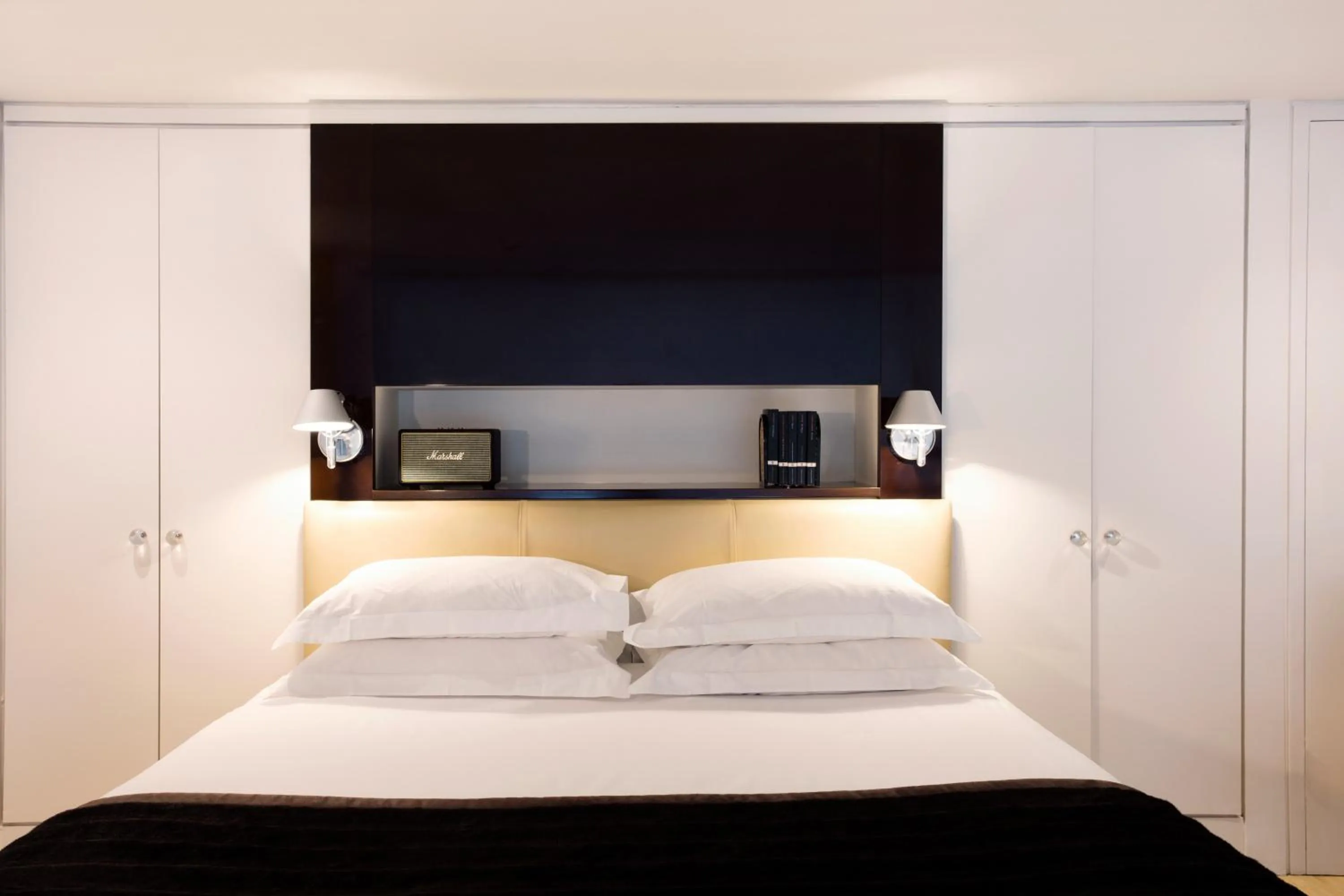 Bedroom, Bed in No.5 Maddox Street