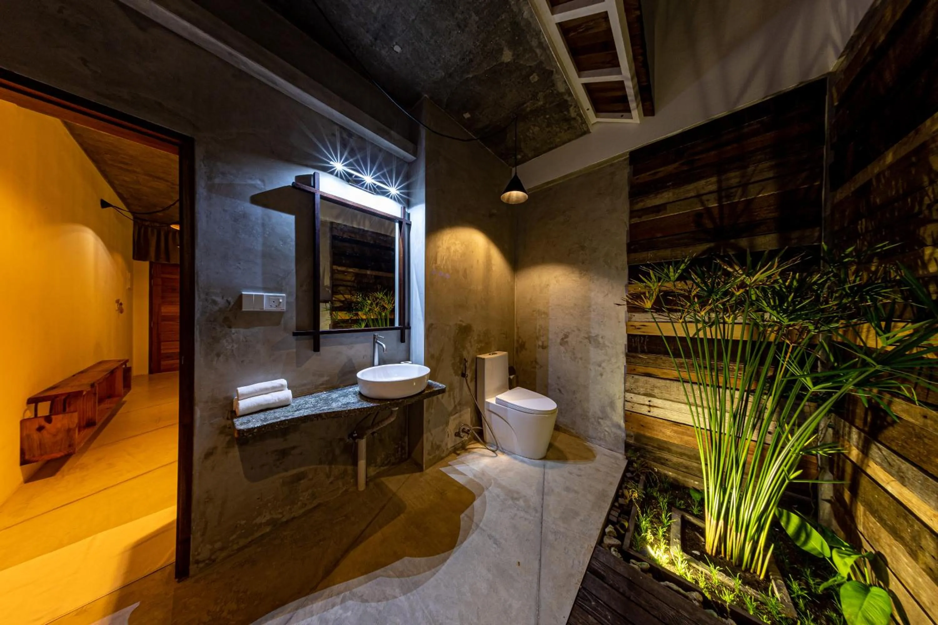 Toilet in Club Gabbiano