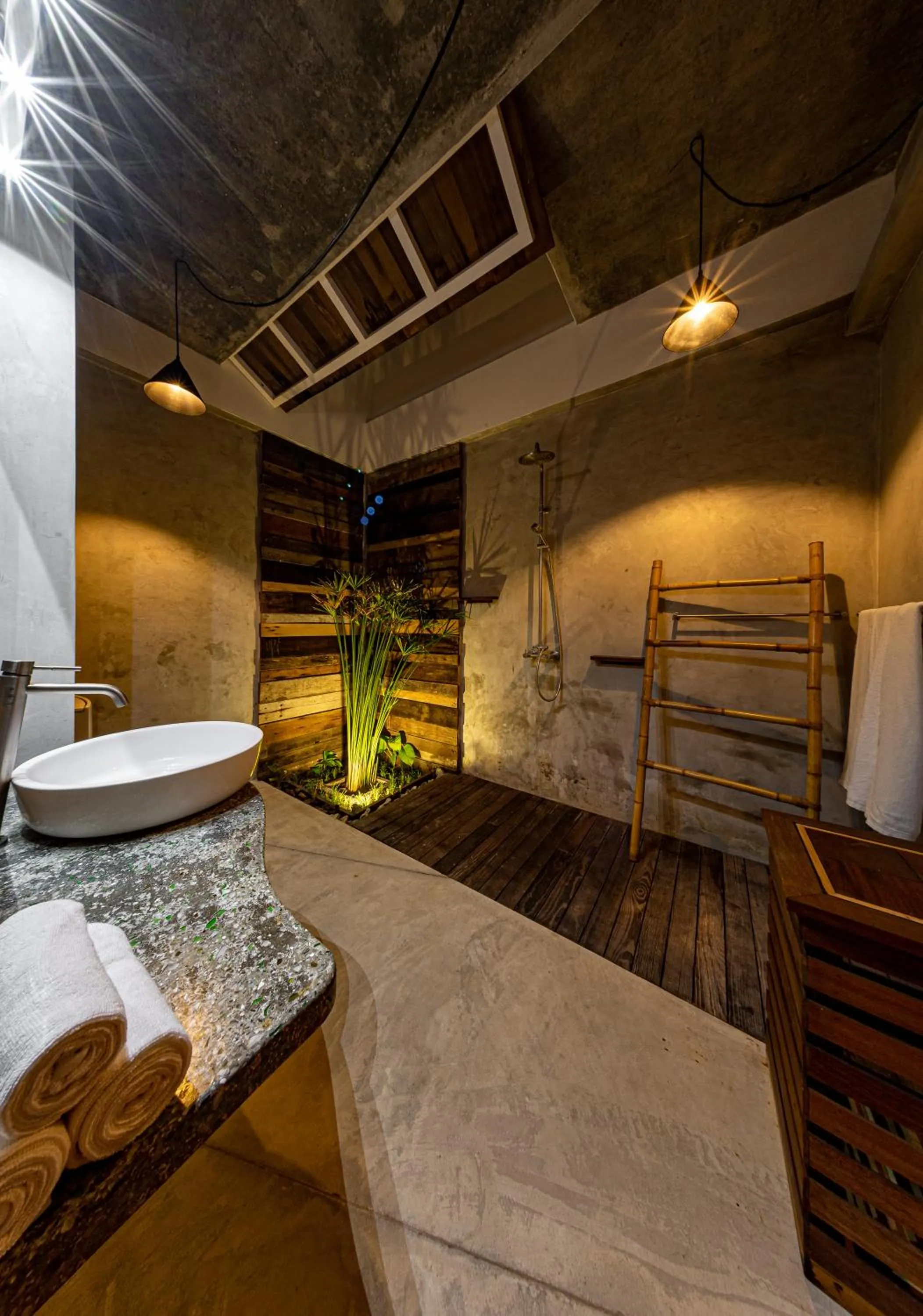 Bathroom in Club Gabbiano