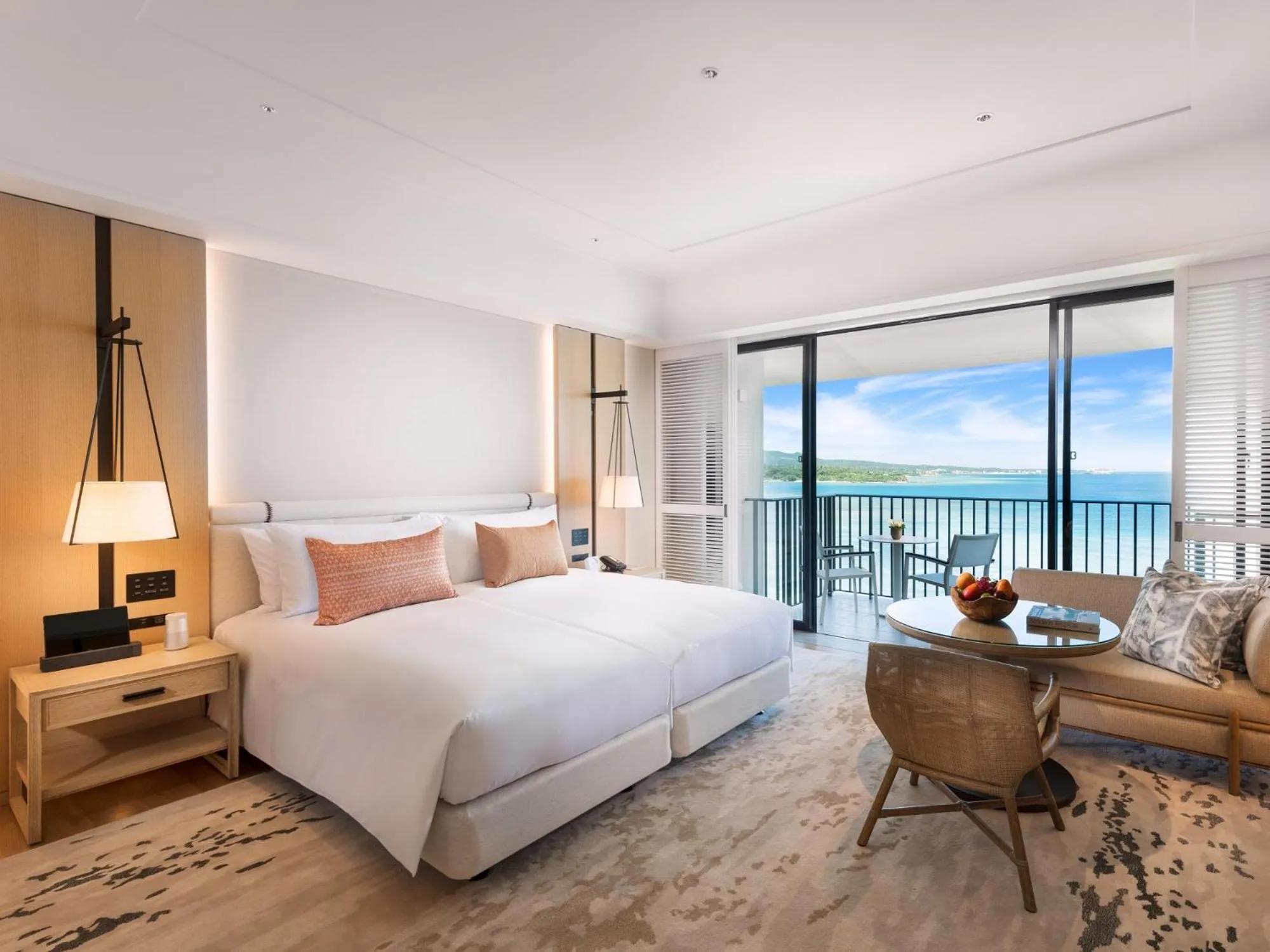 View (from property/room), Bed in Halekulani Okinawa