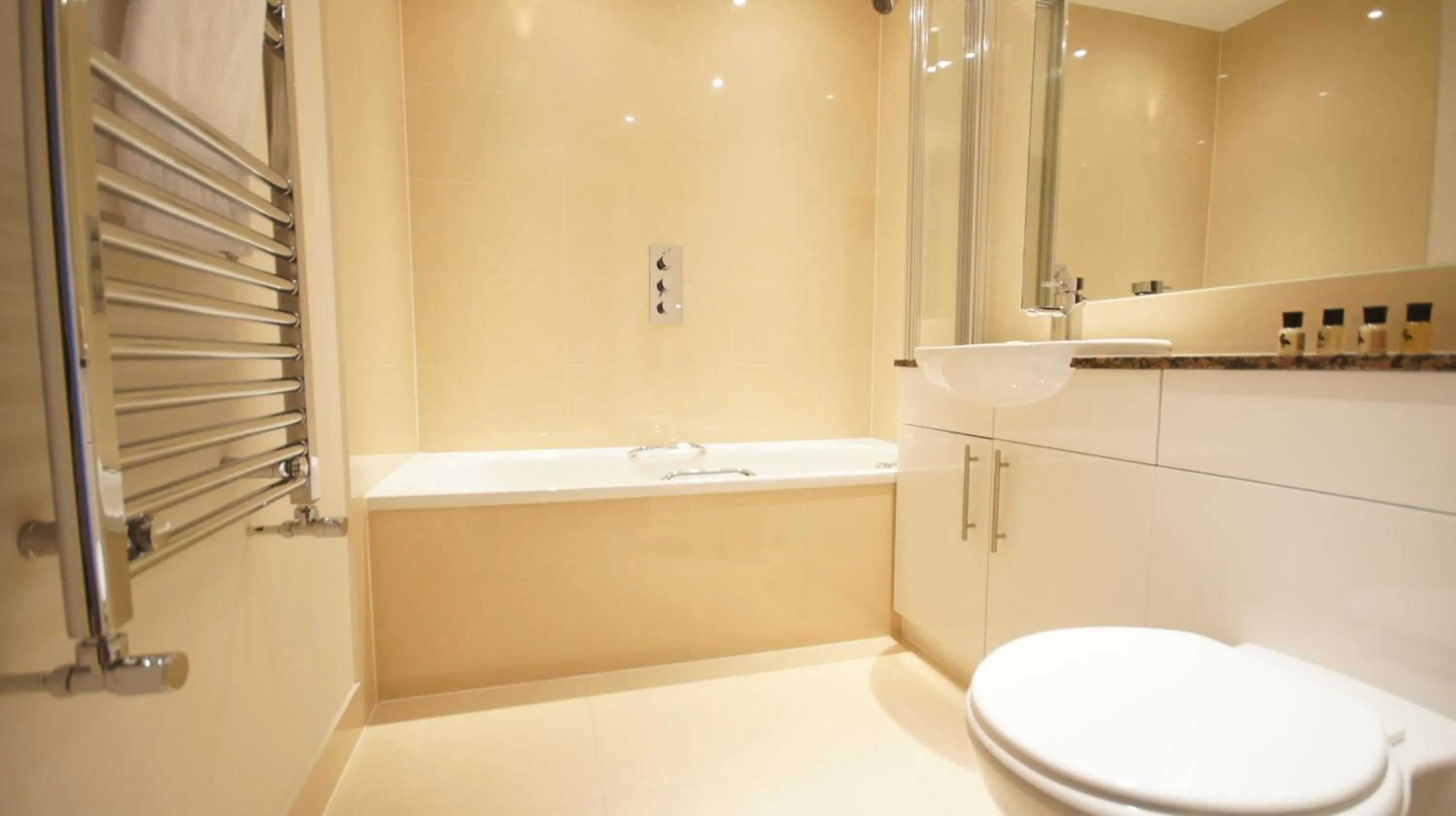 Bathroom in Crompton Court Apartments