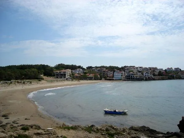 Antonios Village Hotel & Apartments