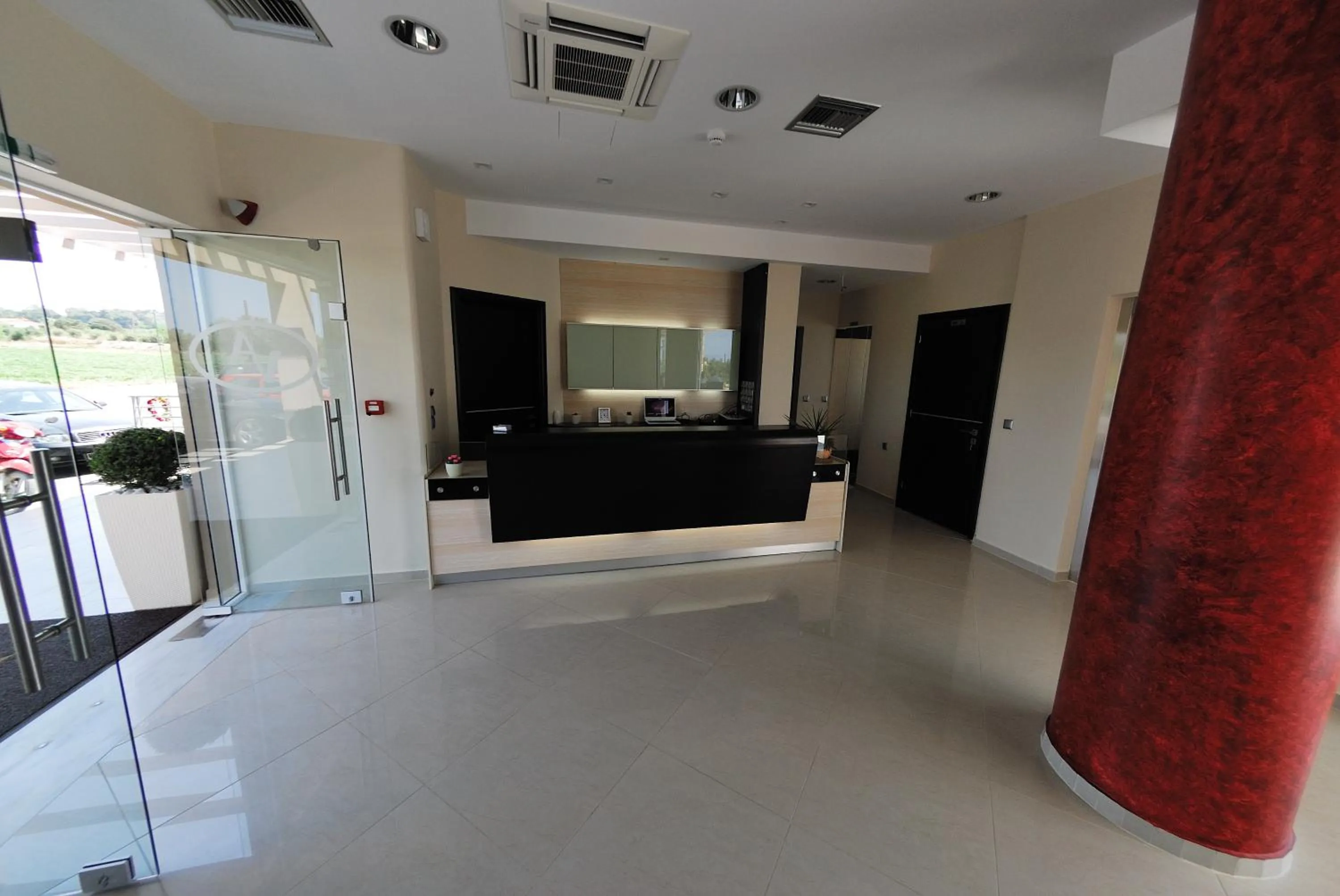 Antonios Village Hotel & Apartments