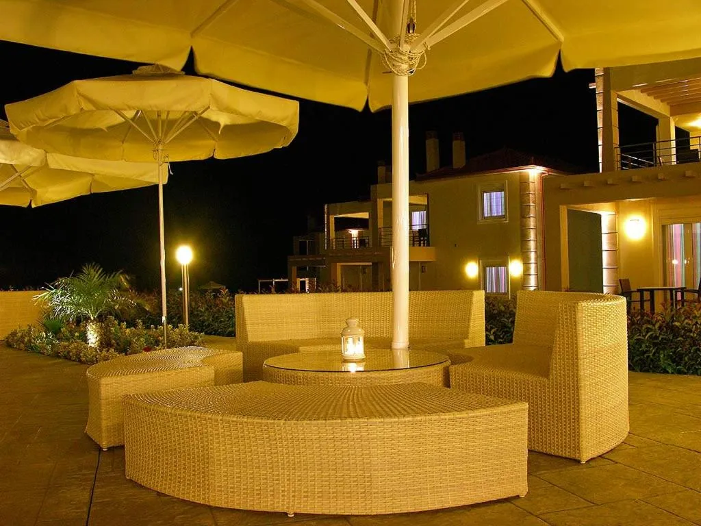 Antonios Village Hotel & Apartments