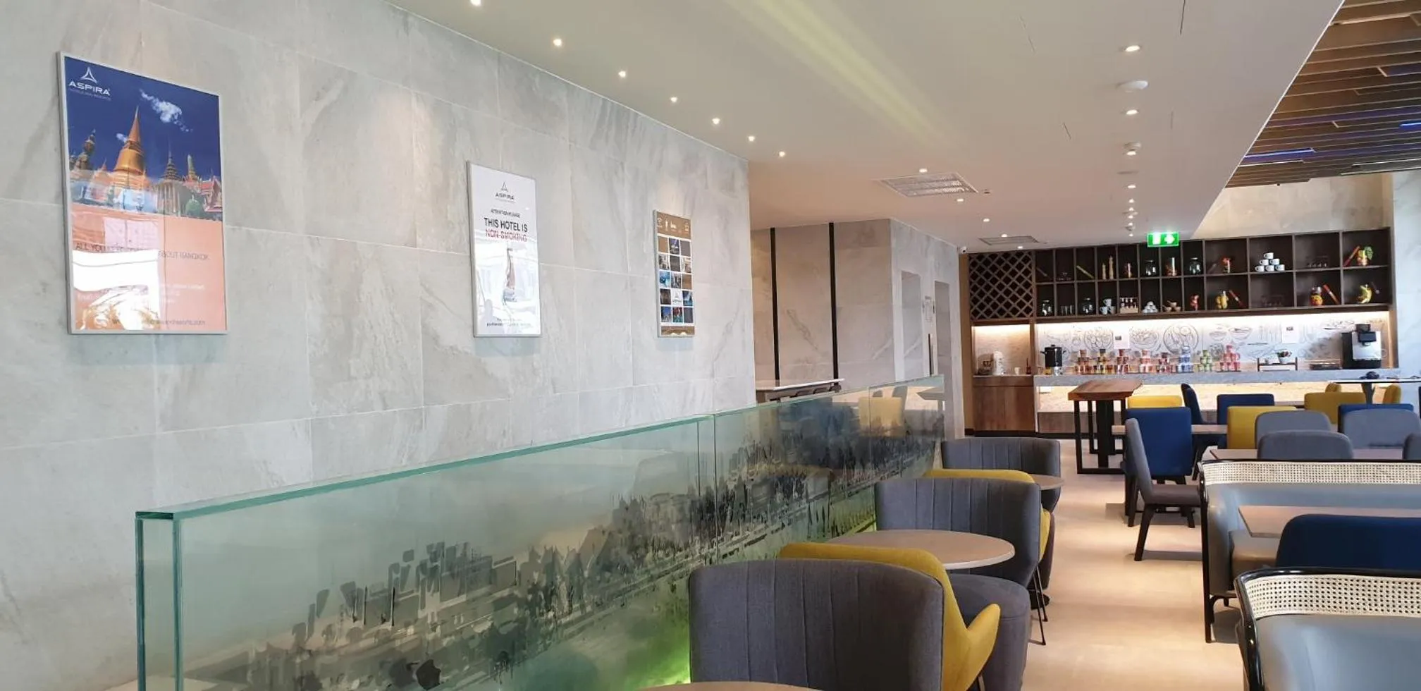 Restaurant/places to eat in Aspira One Sutthisan