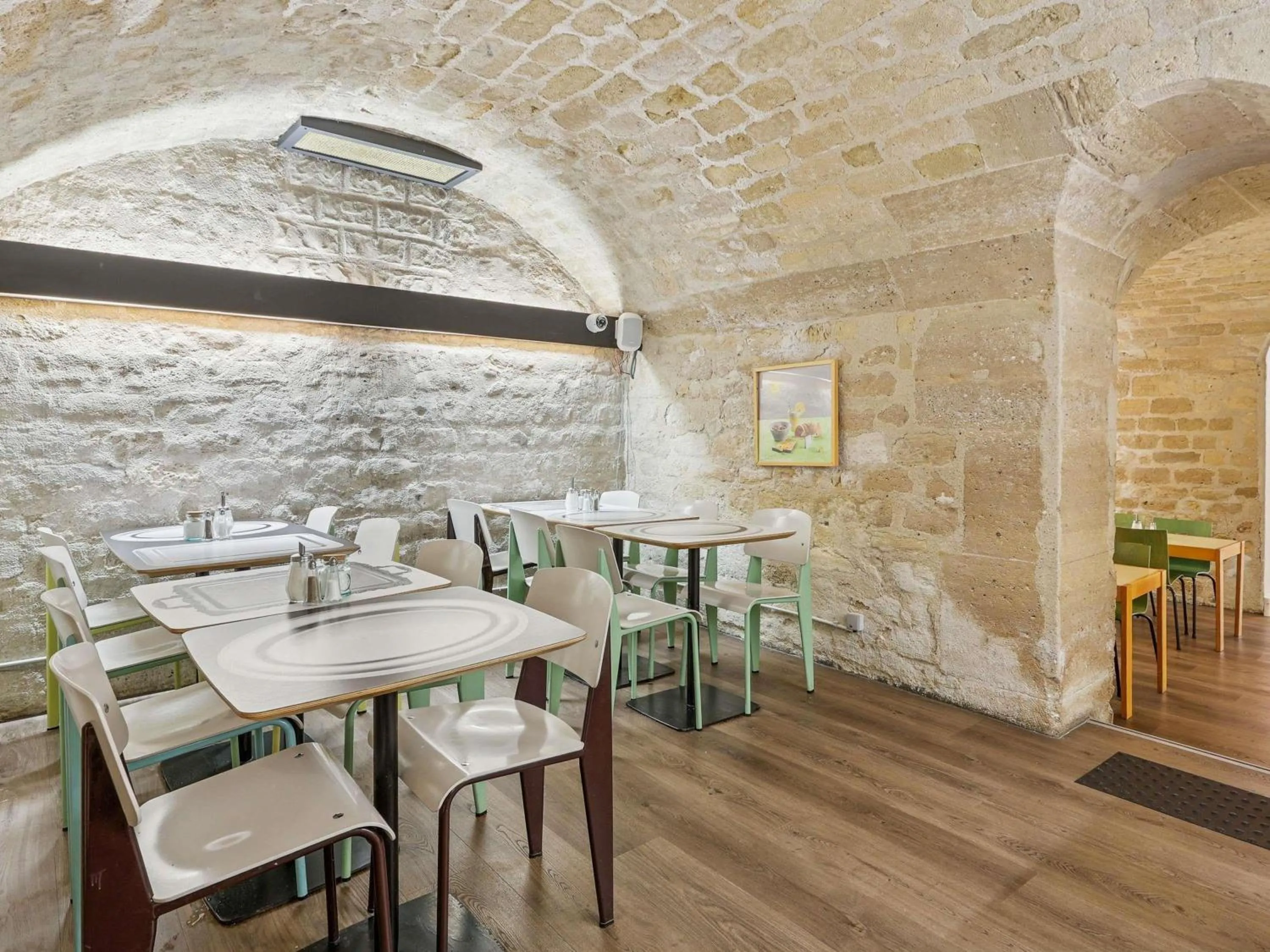 Breakfast in ibis Styles Paris République Le Marais