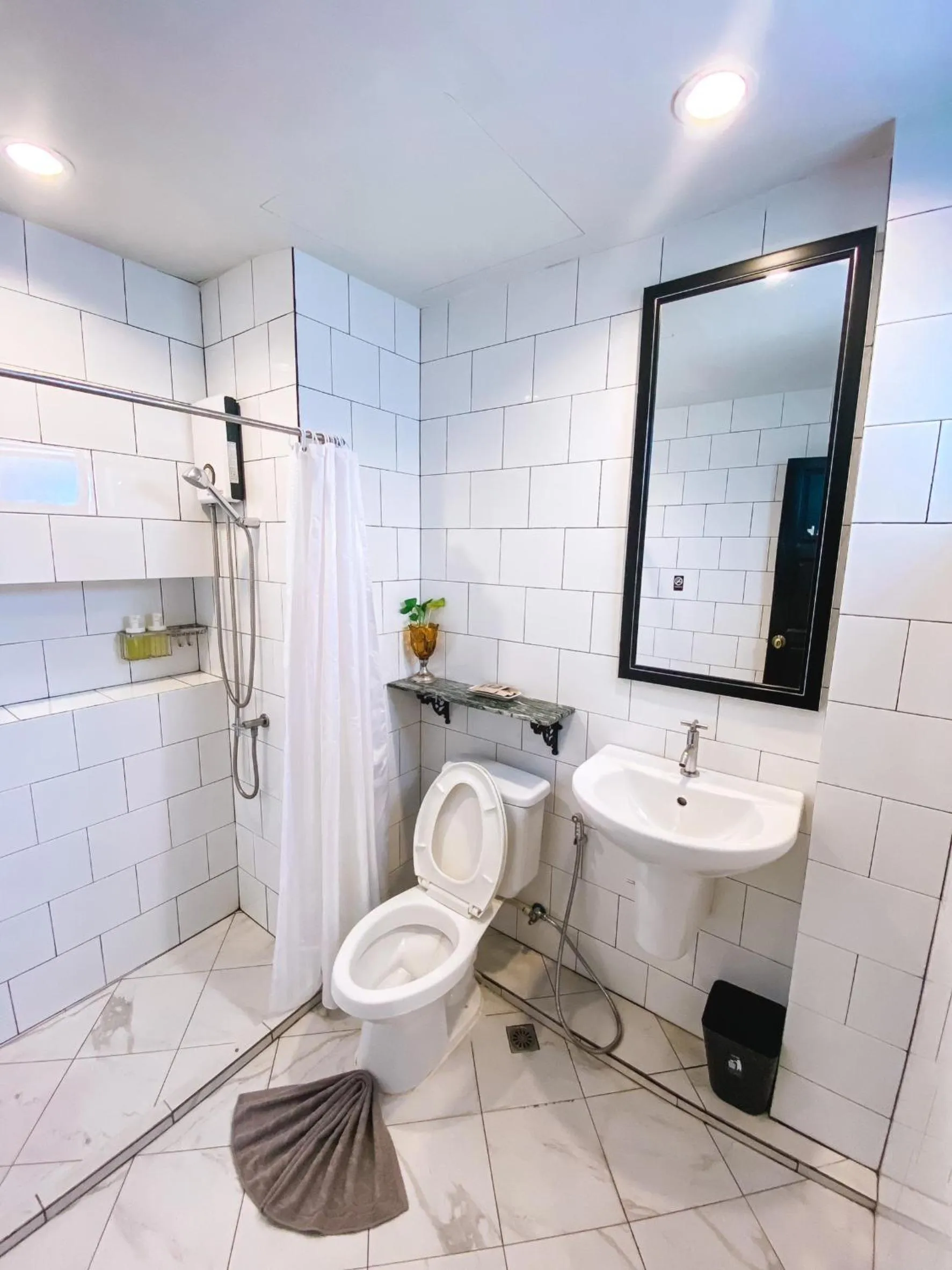 Bathroom in Yuu Hotel Ubon Ratchathani