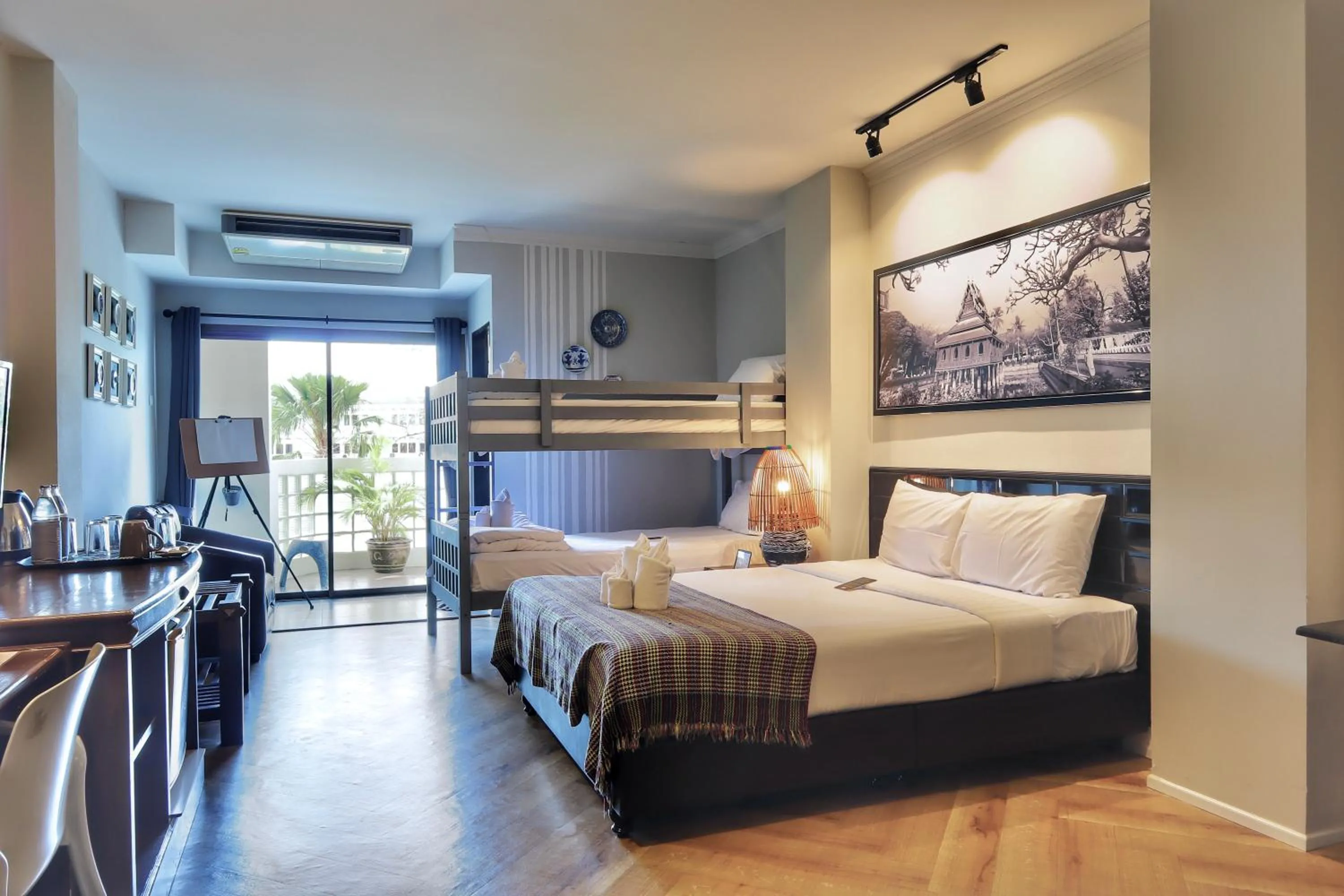 Bed in Yuu Hotel Ubon Ratchathani