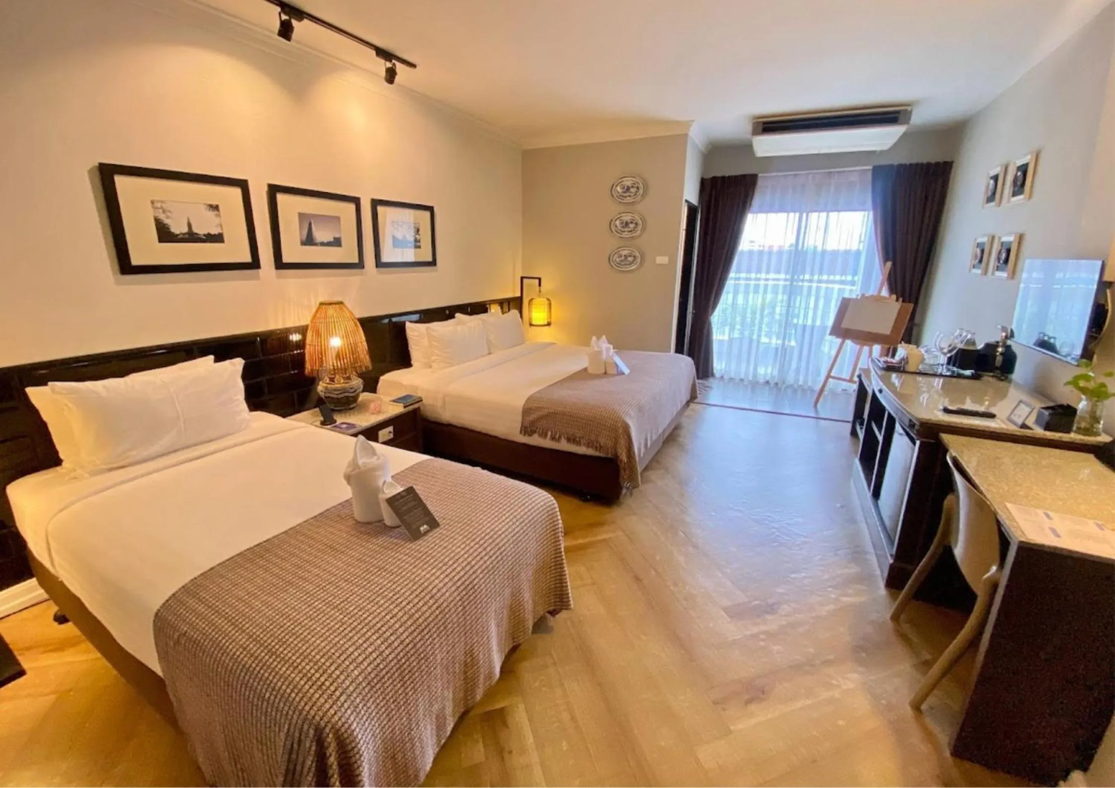 Photo of the whole room, Bed in Yuu Hotel Ubon Ratchathani