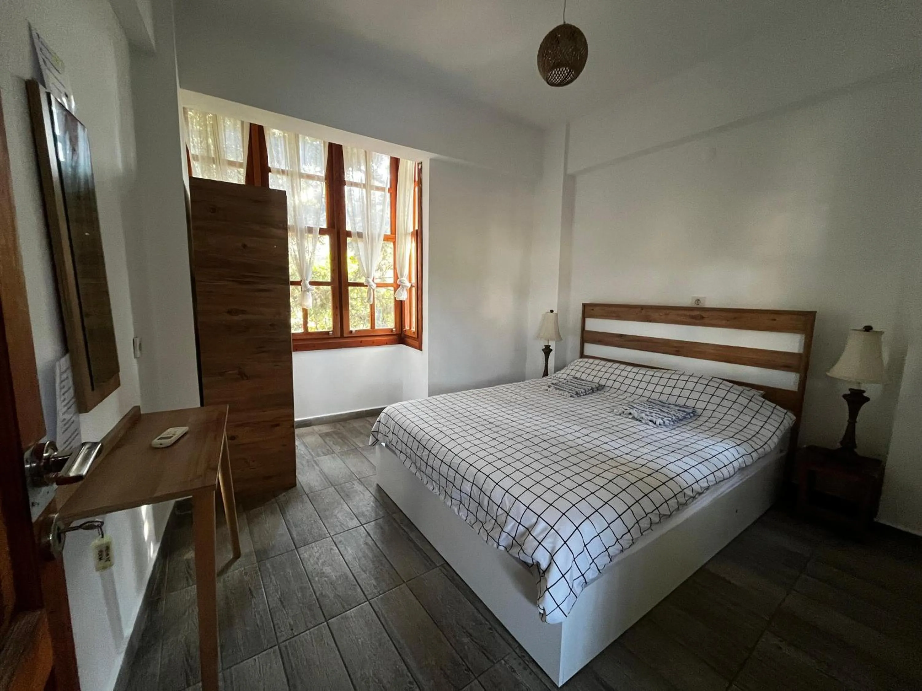 Photo of the whole room, Bed in Kuyu Beergarden Hostel