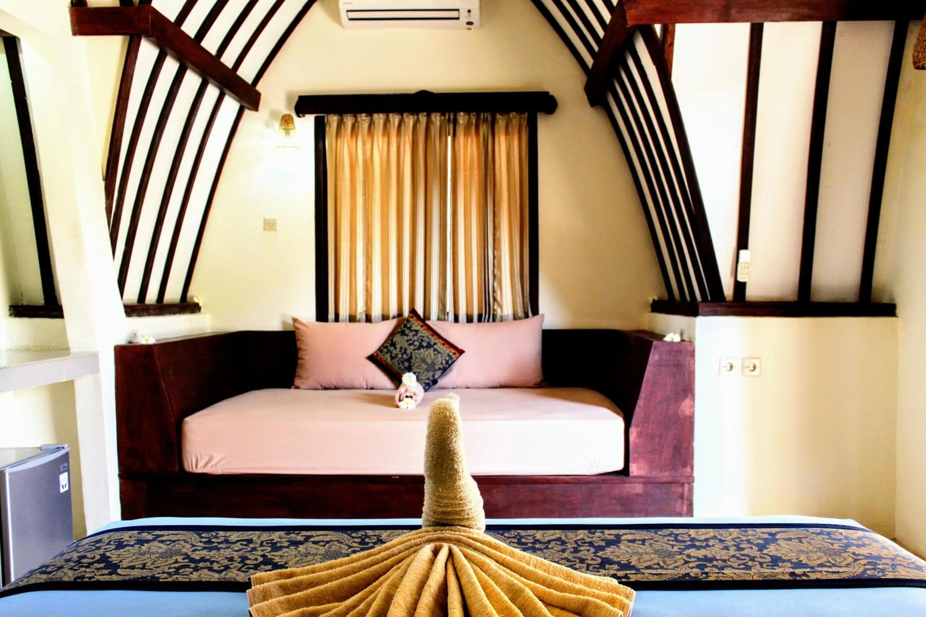 Bed in D'Gilian Bungalow