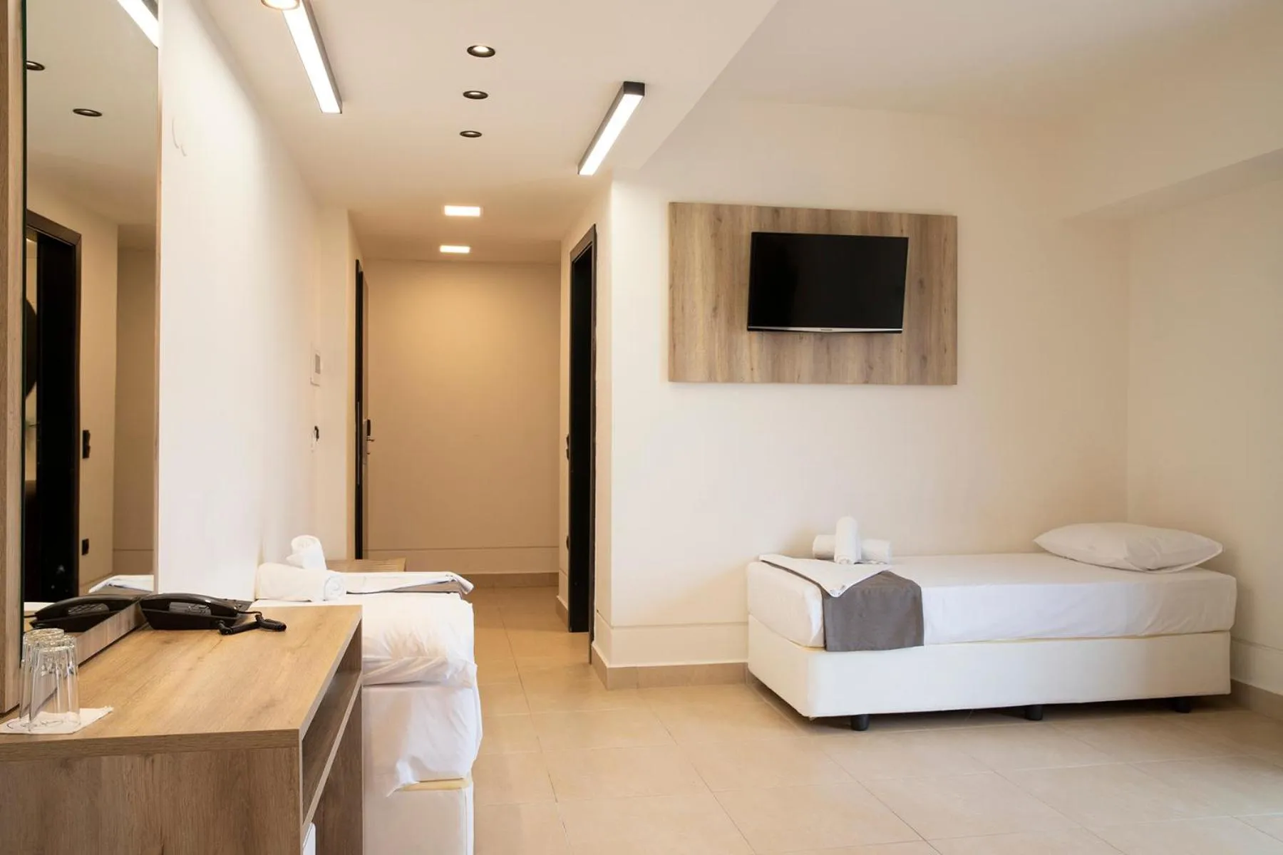 Bed in Dafni Plus Hotel