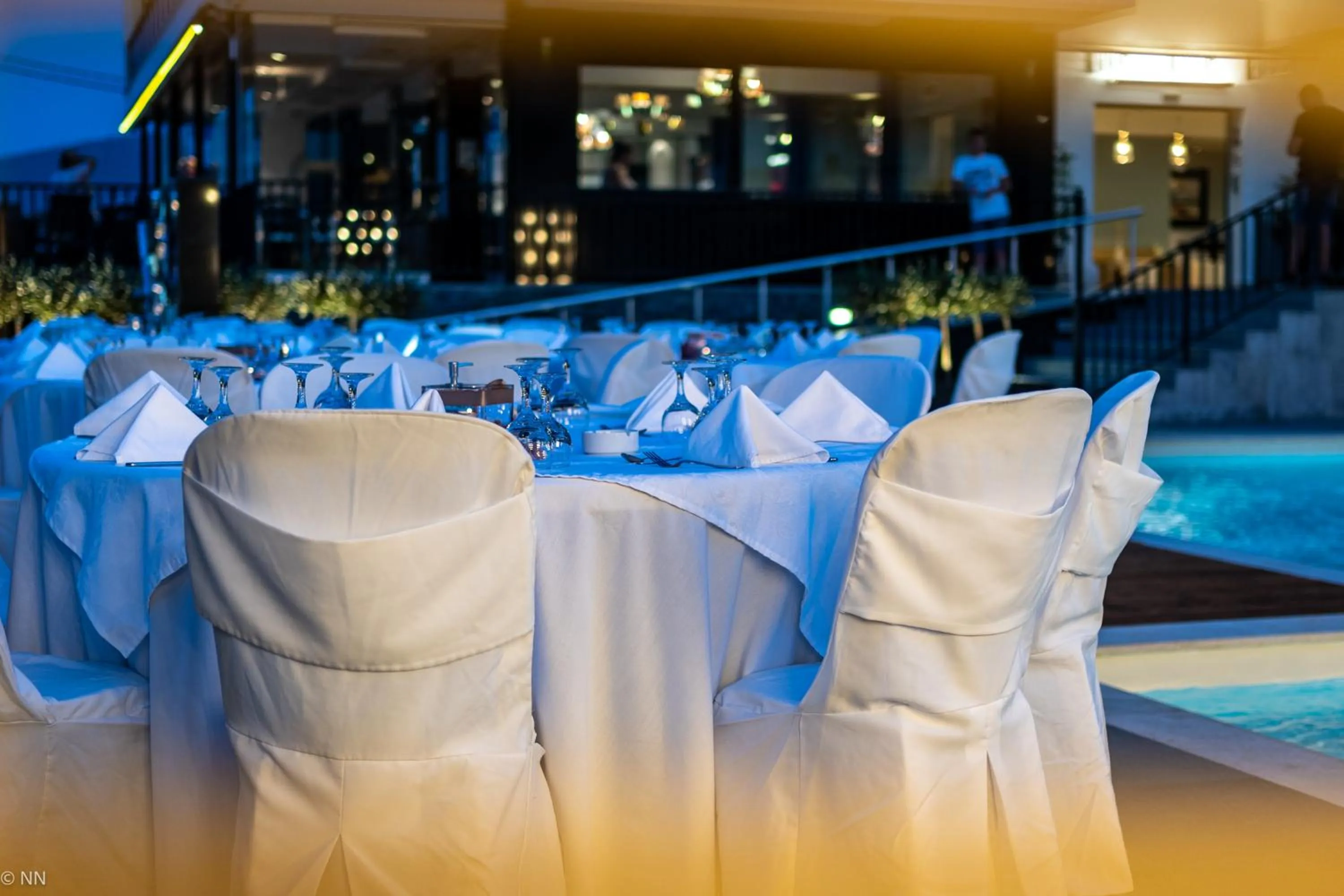 Restaurant/places to eat in Dafni Plus Hotel