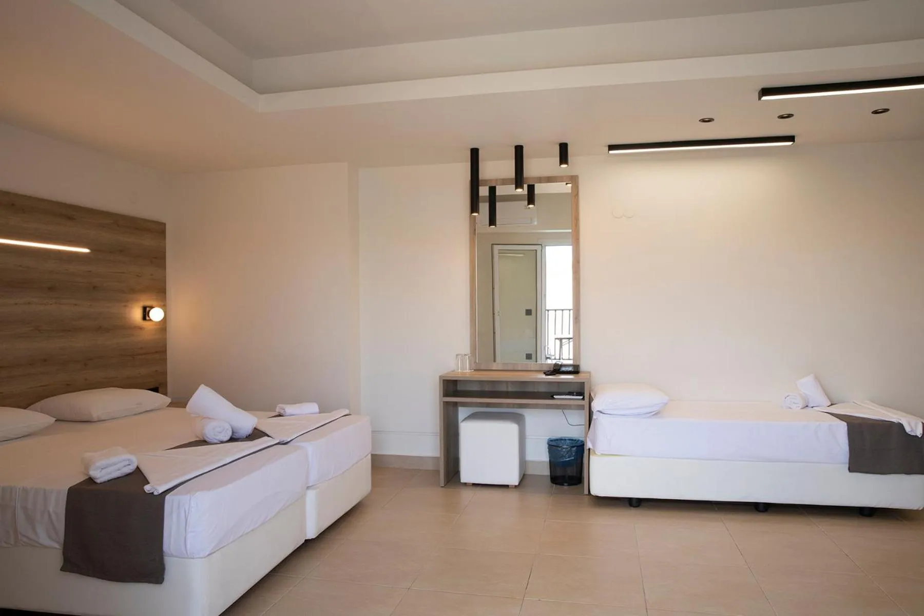 Bed in Dafni Plus Hotel