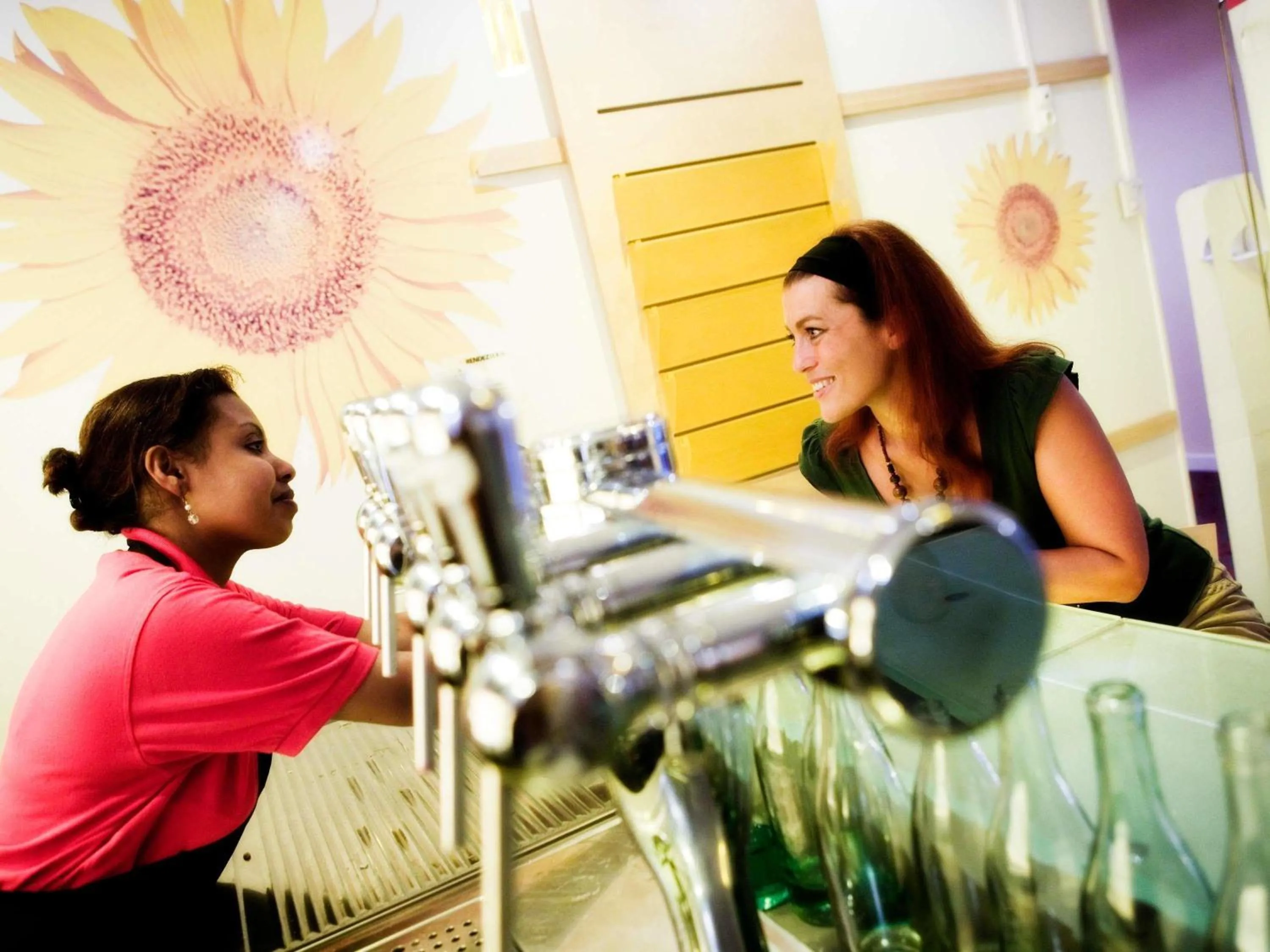 Lounge or bar in Ibis Ulm City