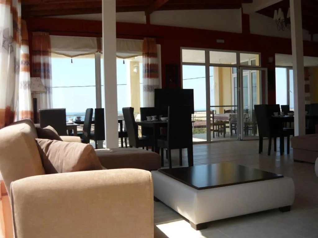 Victory Apartments Hotel