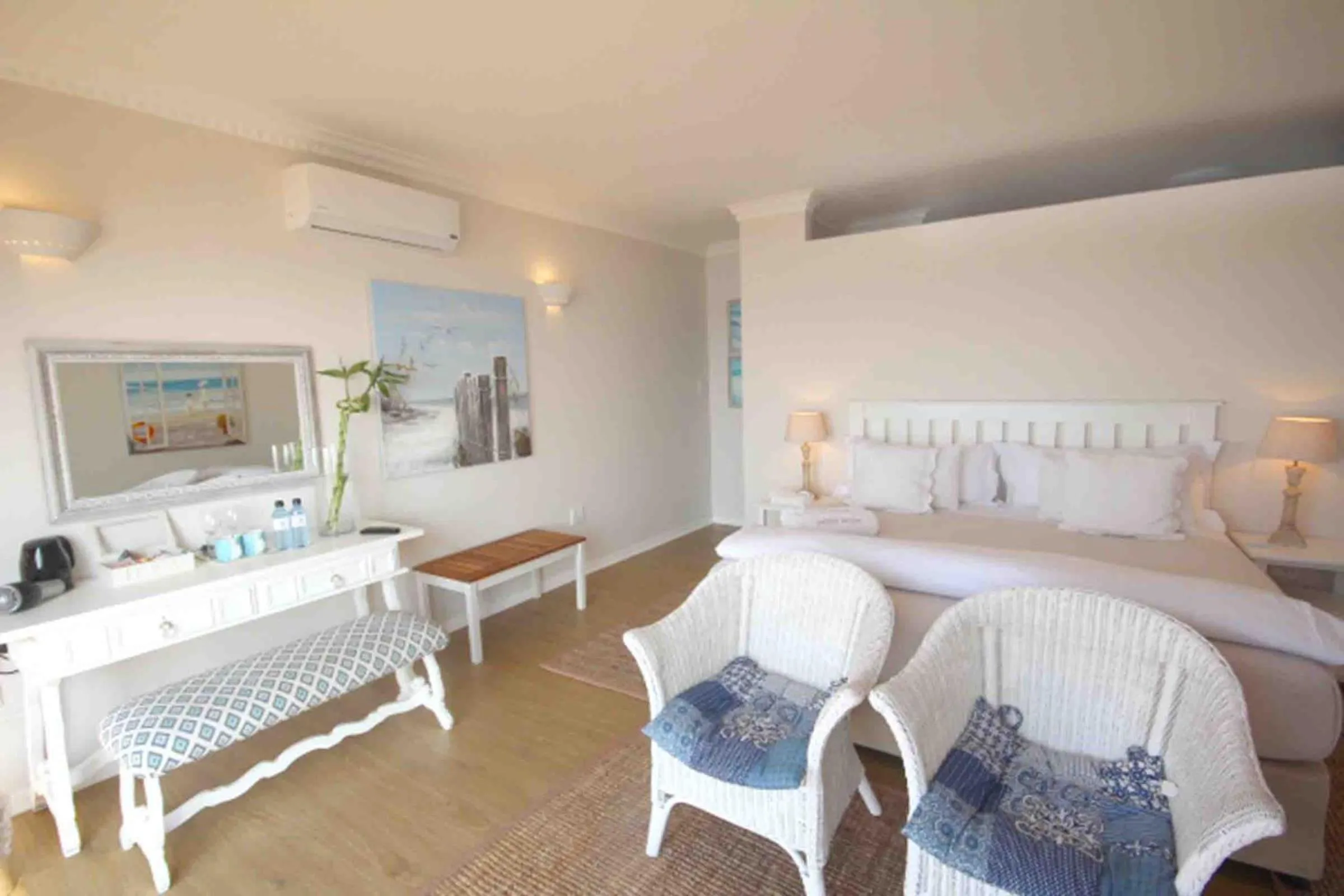 Bed in Fairlight Beach House