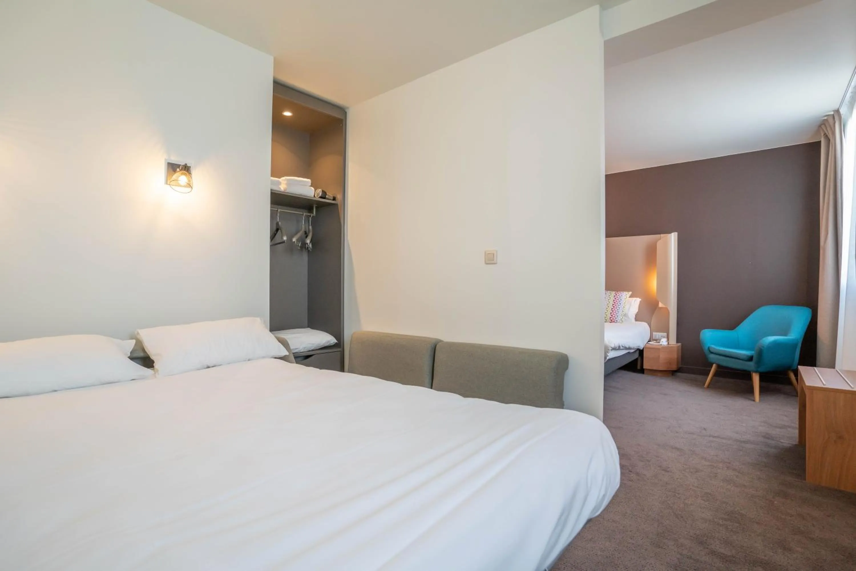 Photo of the whole room, Bed in Campanile Tours Nord