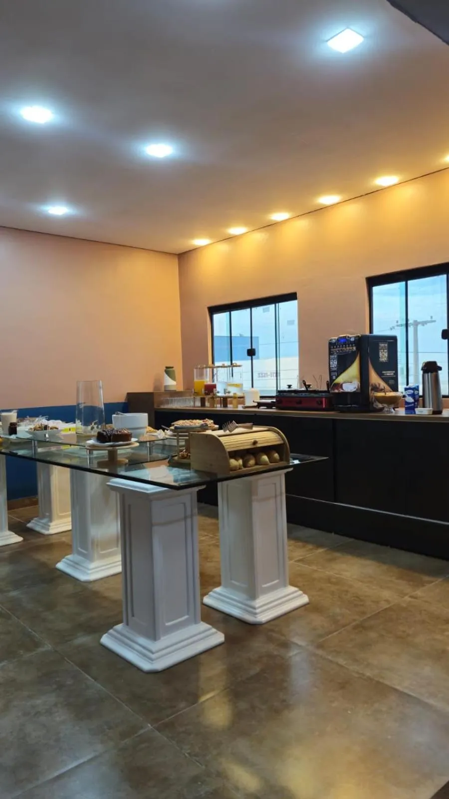 Buffet breakfast in Hotel Mirage