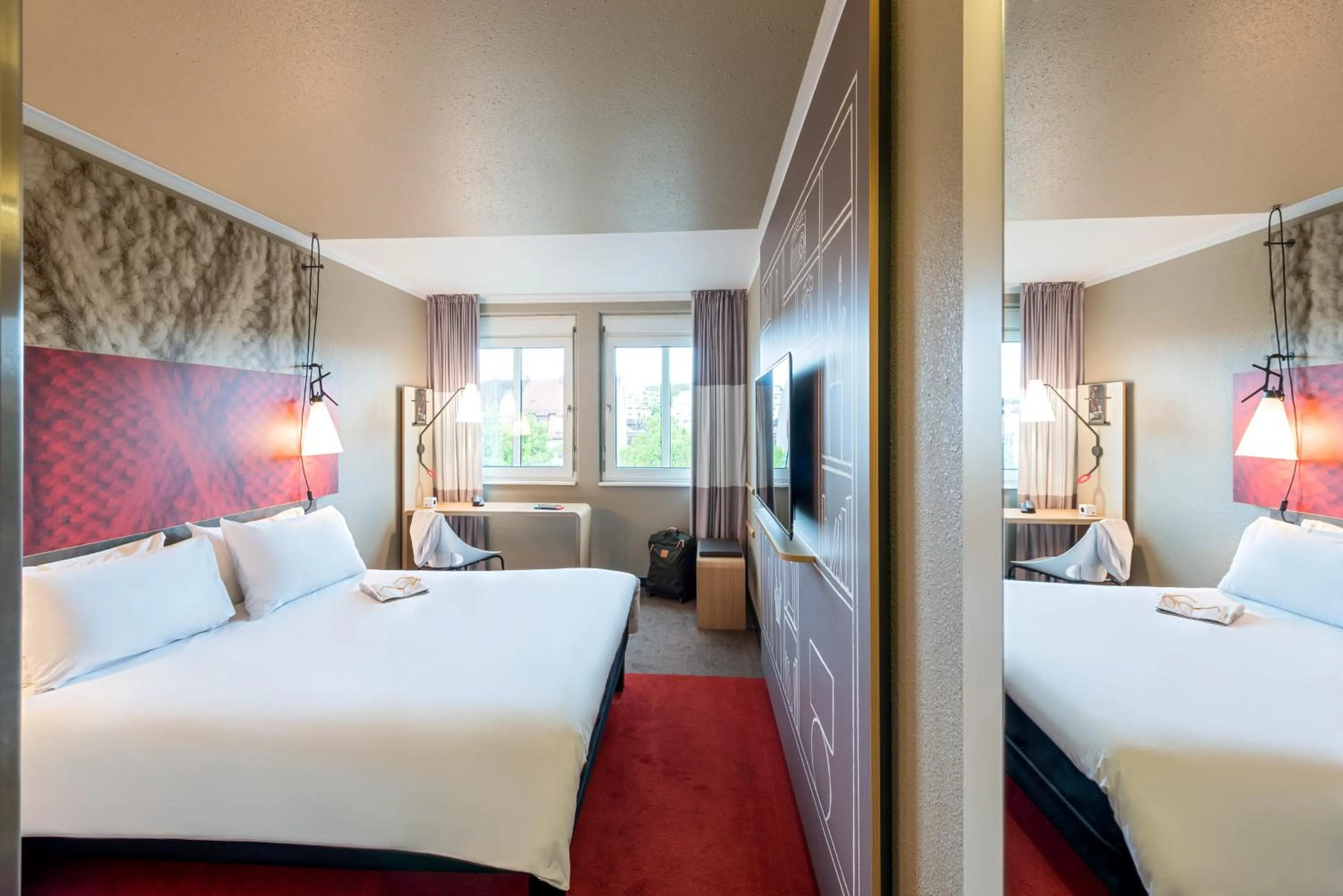 Bed in ibis Hotel Regensburg City