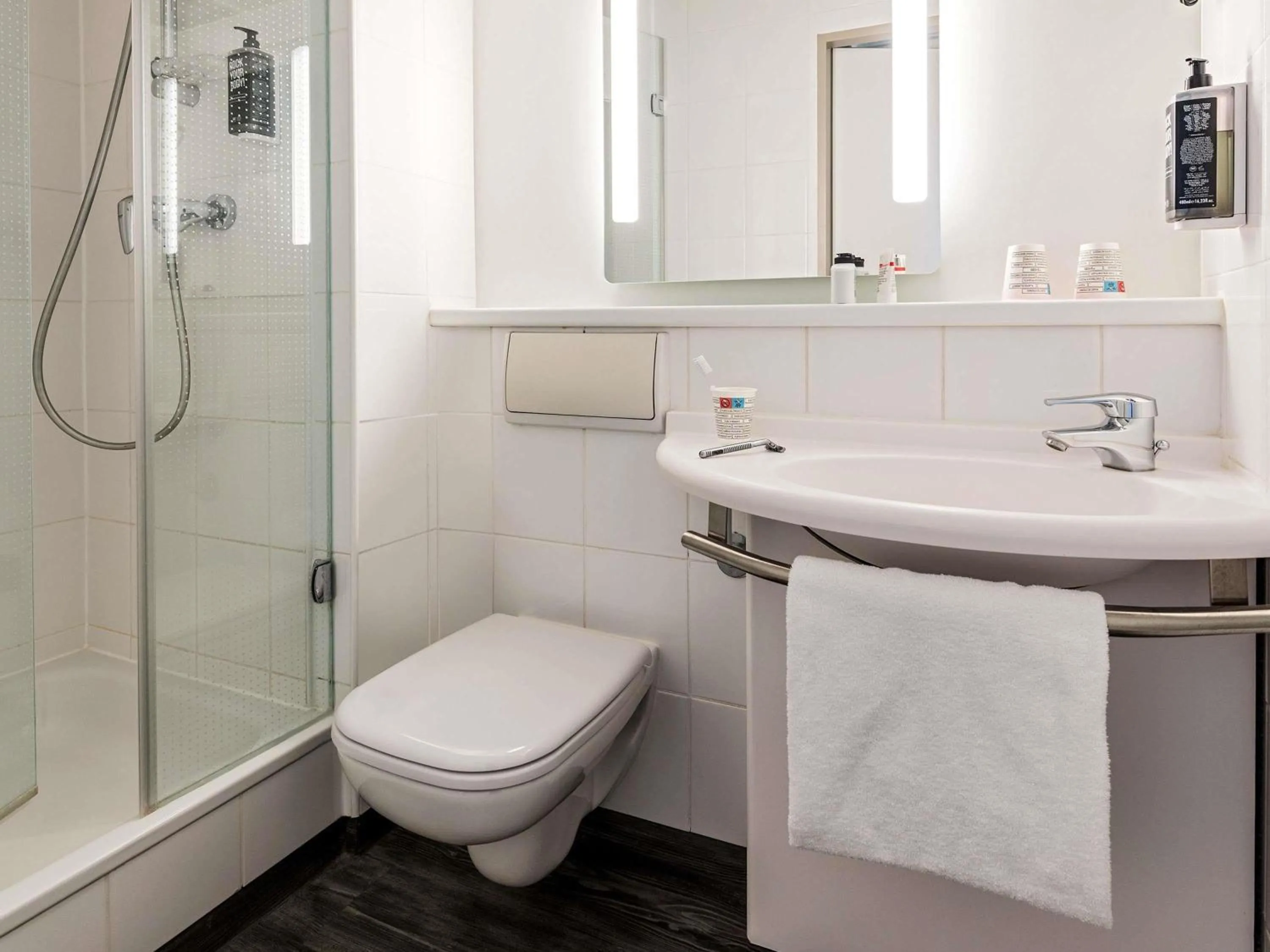 Bedroom in ibis Hotel Regensburg City