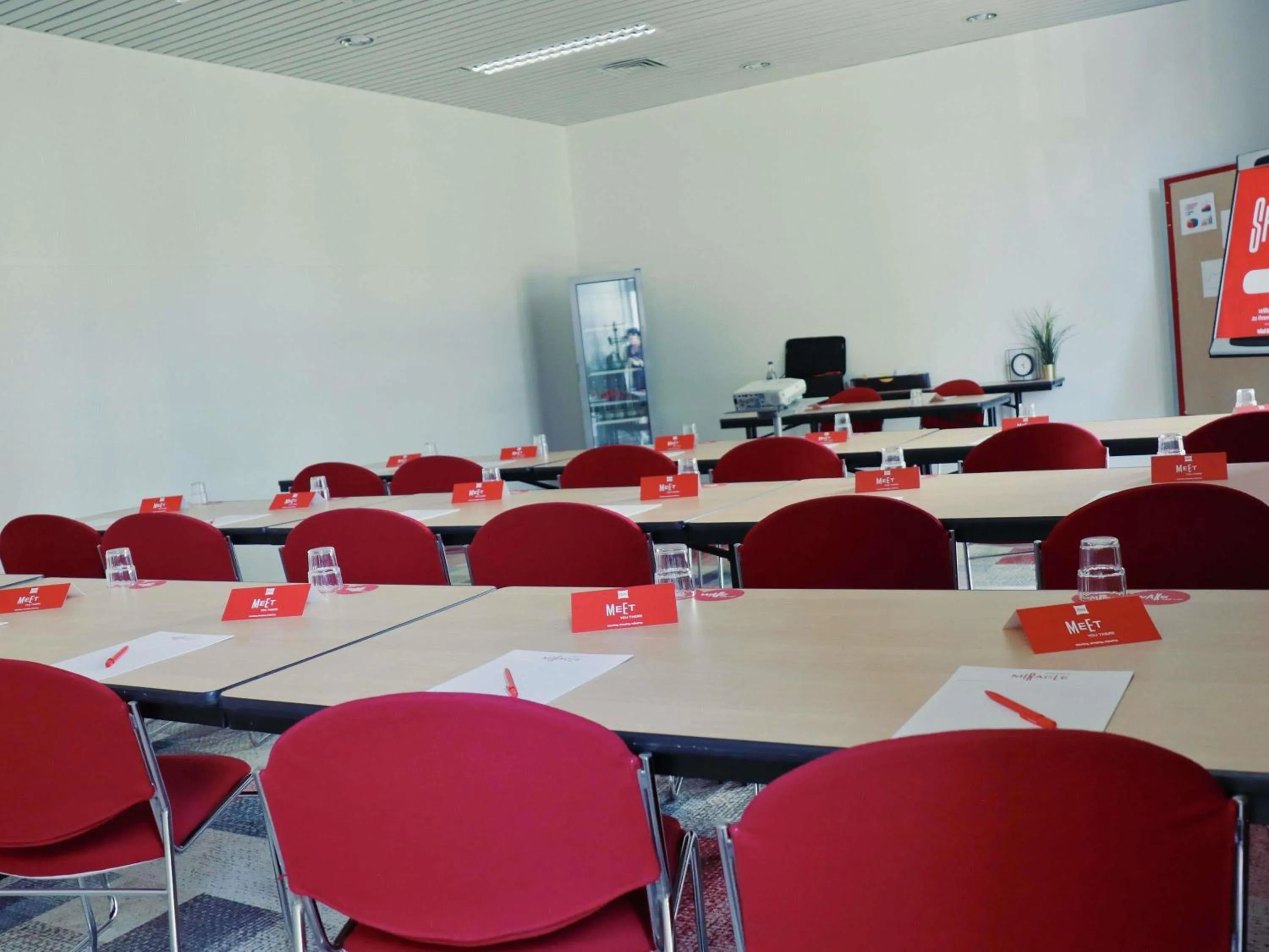 Meeting/conference room in ibis Hotel Regensburg City